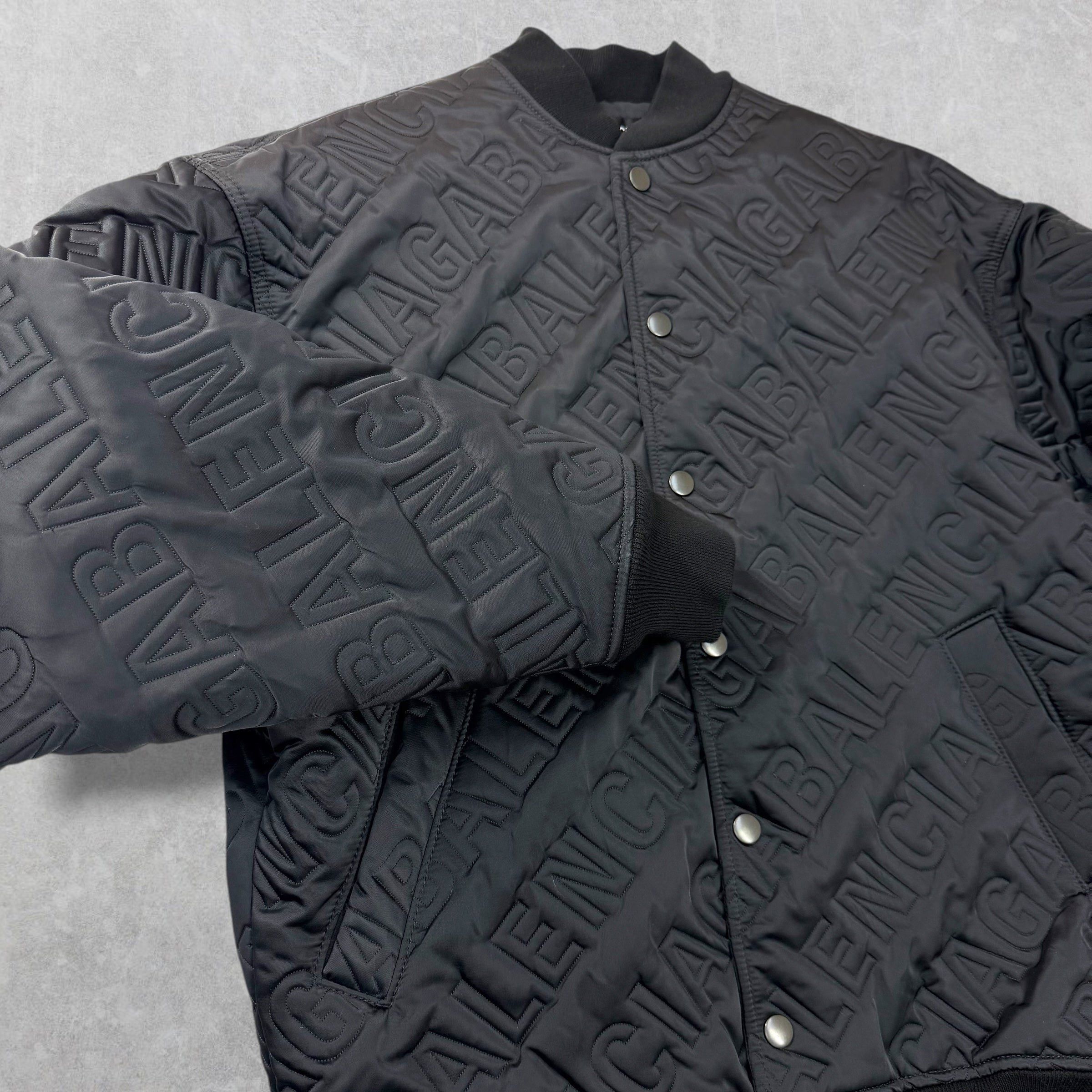 Balenciaga Balenciaga All Over Logo Quilted Bomber 42 (L) Size US L / EU 52-54 / 3 - 3 Thumbnail