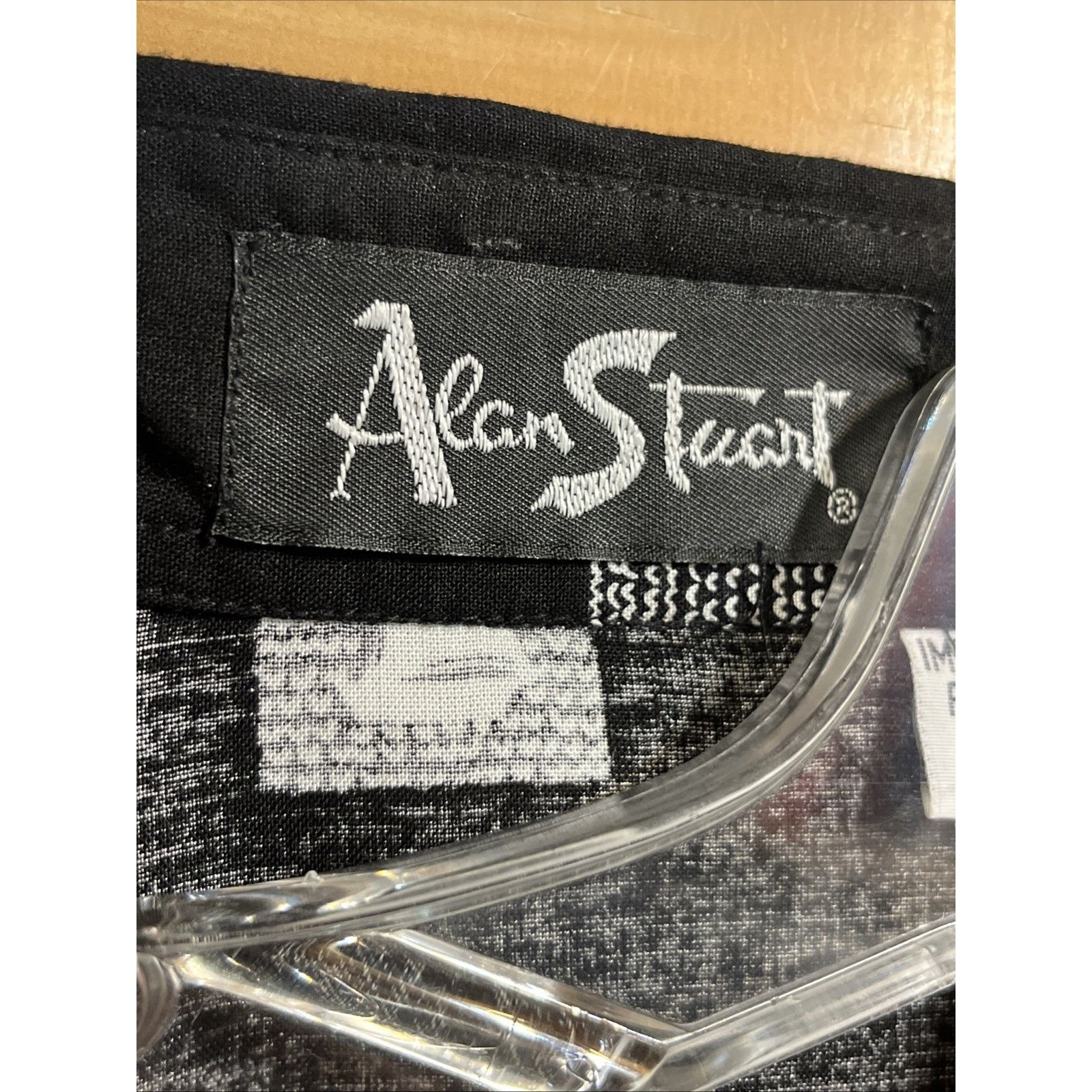 Other Alan Stewart Shirt Men’s M Black Hawaiian Rayon Button Adult Size US M / EU 48-50 / 2 - 3 Thumbnail