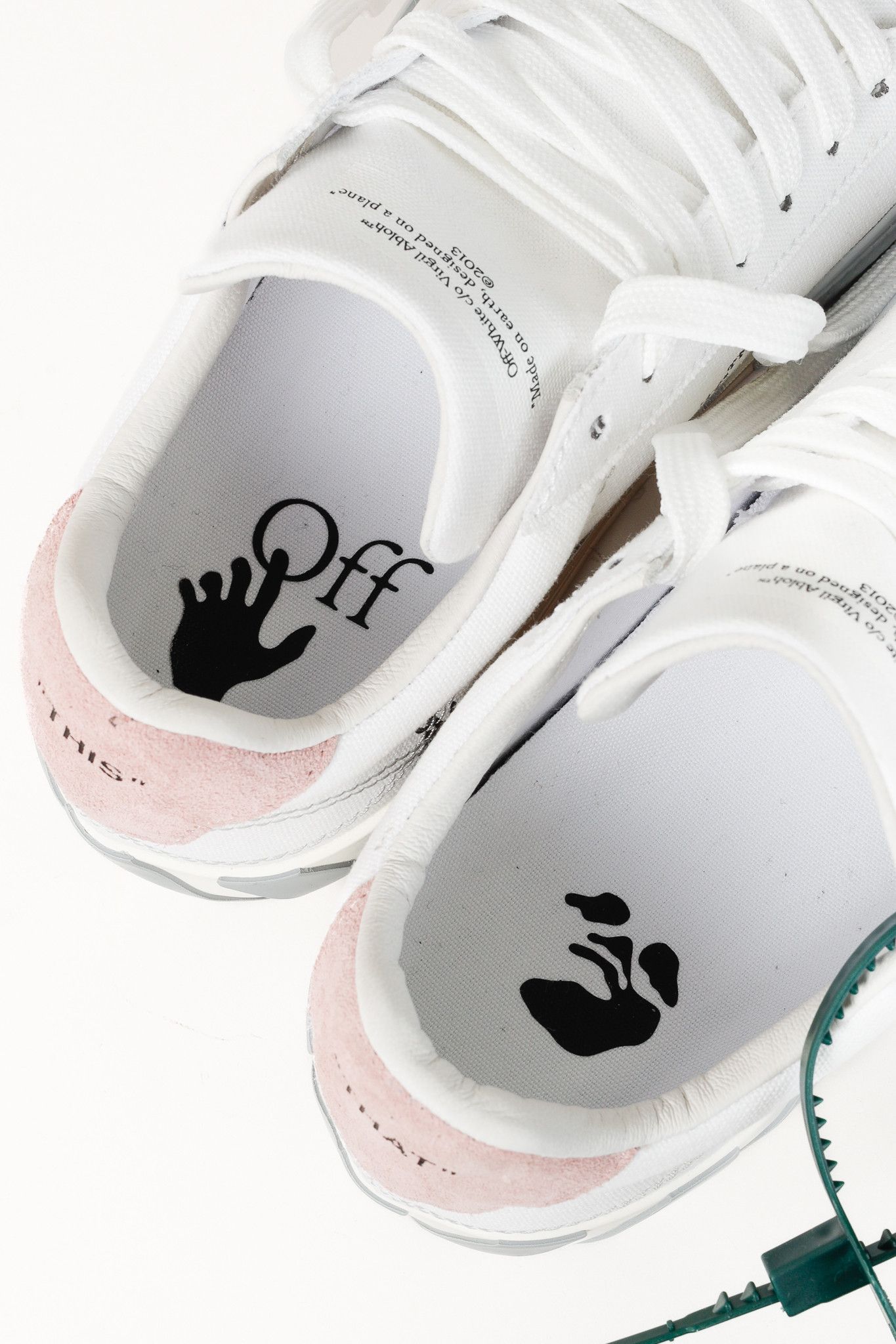 Off-White OFF-WHITE Low Vulcanized Canvas Low-Top Sneakers Size US 8.5 / IT 38.5 - 14 Thumbnail