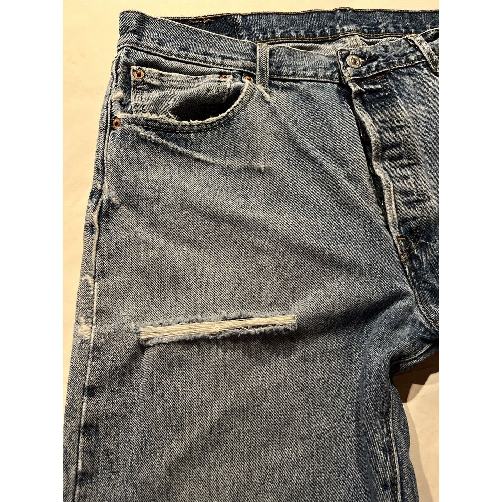 Levi's Levi’s VTG 501 XX Jeans 36x30 Fit Blue Y2K Denim Button Fly Size US 36 / EU 52 - 12 Thumbnail