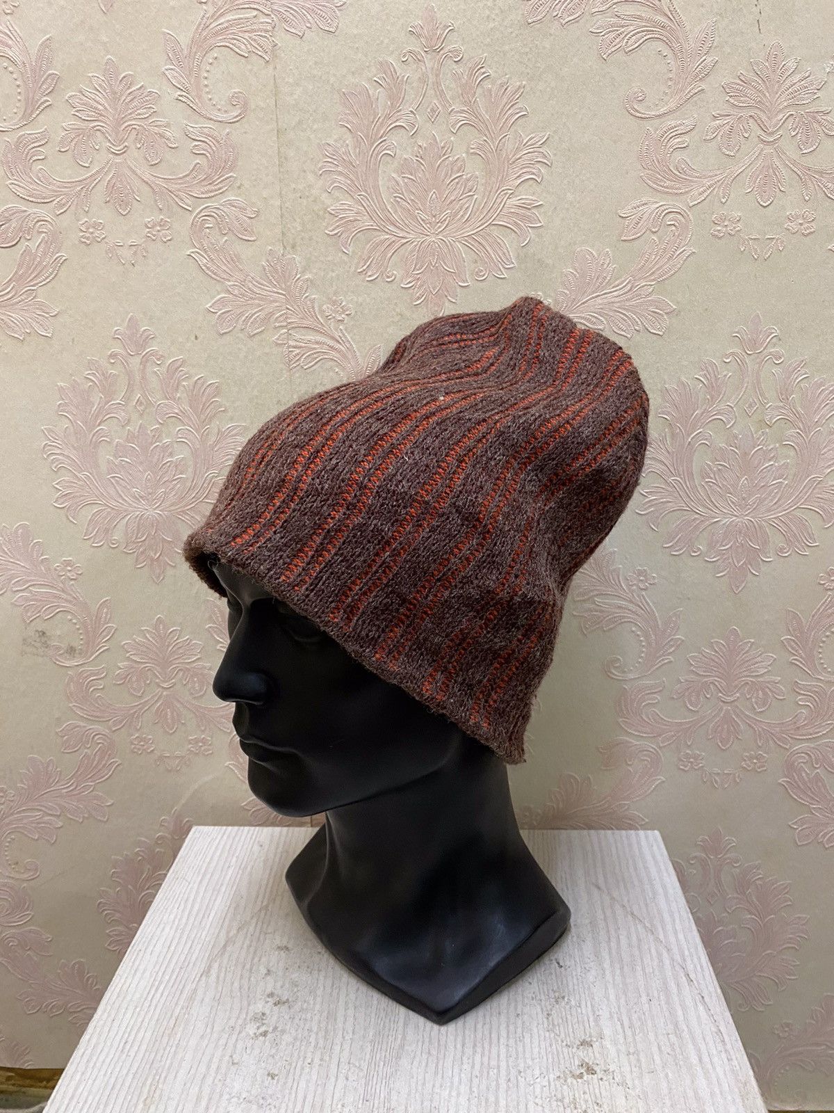 Gap × Vintage Vintage Gap Nice Design Beanie Hat Size ONE SIZE - 3 Thumbnail