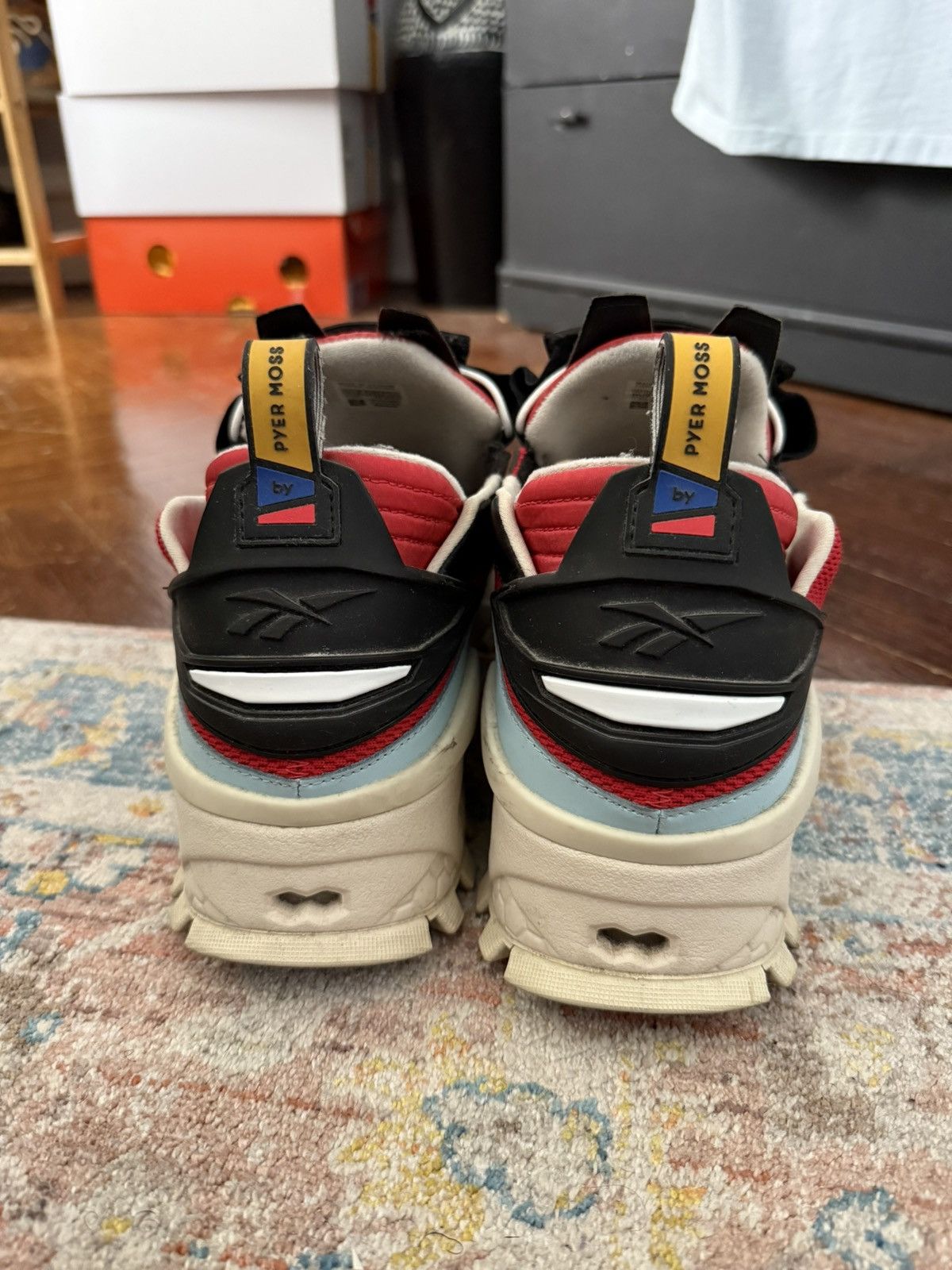 Pyer moss x Reebok Experiment Trail Fury Sz Red Blue