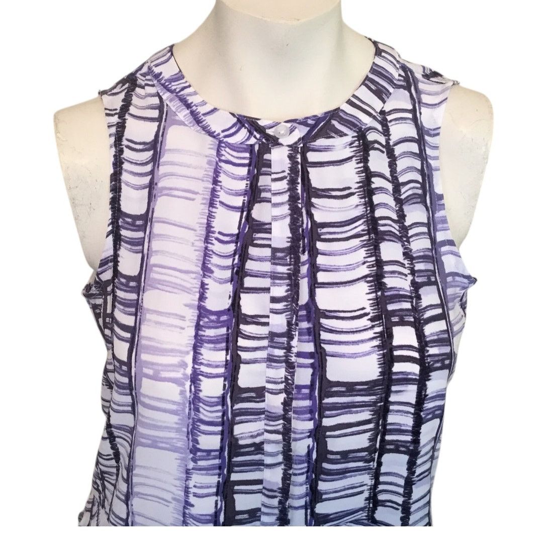 Vera Wang Simply Vera Wang XS Simply Tunic Top Flounce Hem NWT $34.99 Size XS / US 0-2 / IT 36-38 - 3 Thumbnail