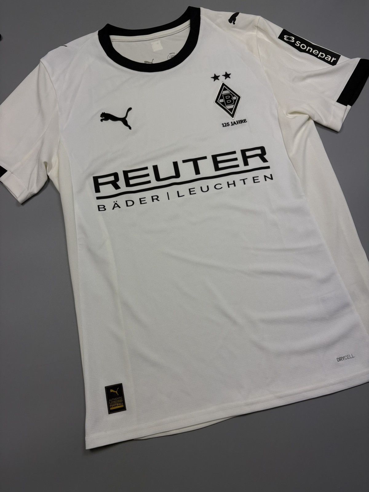 Puma Puma Borussia Monchengladbach 25/26 football jersey t-shirt Size US S / EU 44-46 / 1 - 2 Thumbnail