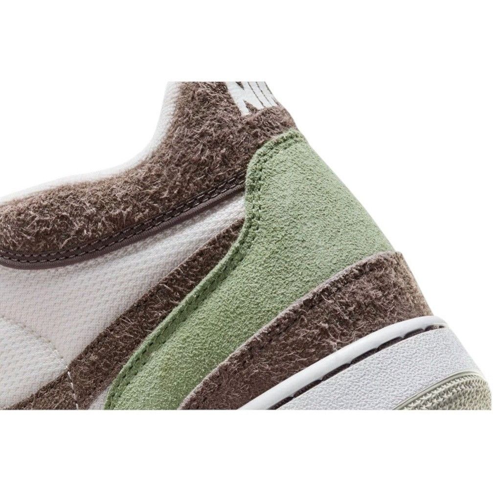Nike Nike Attack Oil Green/IronStone-Sail/White Sneakers FN0648-3 Size US 10 / EU 43 - 14 Thumbnail