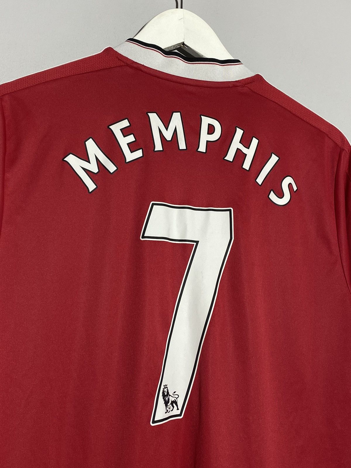 Adidas #7 Memphis Depay Manchester United 2015 2016 Home Jersey Size US L / EU 52-54 / 3 - 5 Thumbnail