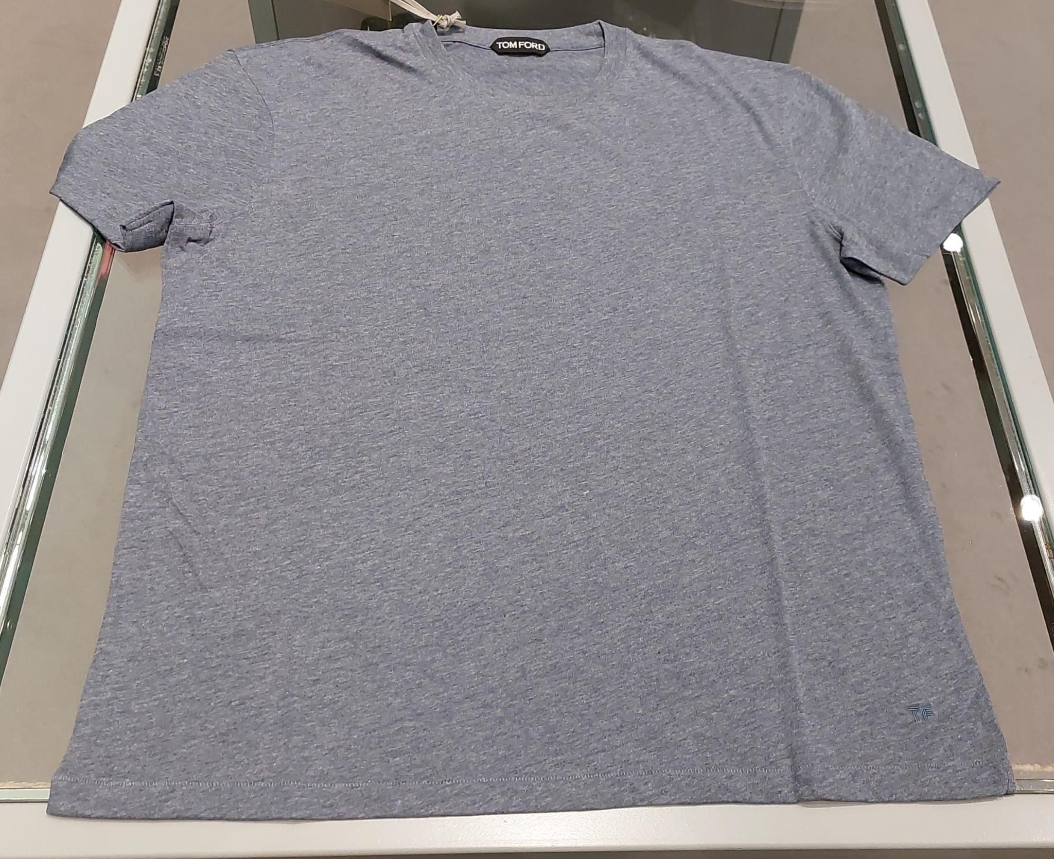 Tom Ford o1loc1c0824 TFJ305 T-Shirt in Grey Size US M / EU 48-50 / 2 - 1 Thumbnail