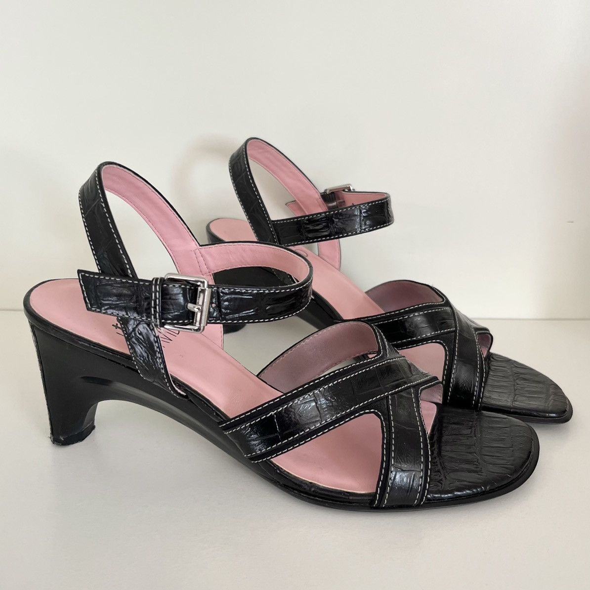 Other Y2k too Joan & David leather stitched heeled sandals Size US 6 / IT 36 - 16 Thumbnail