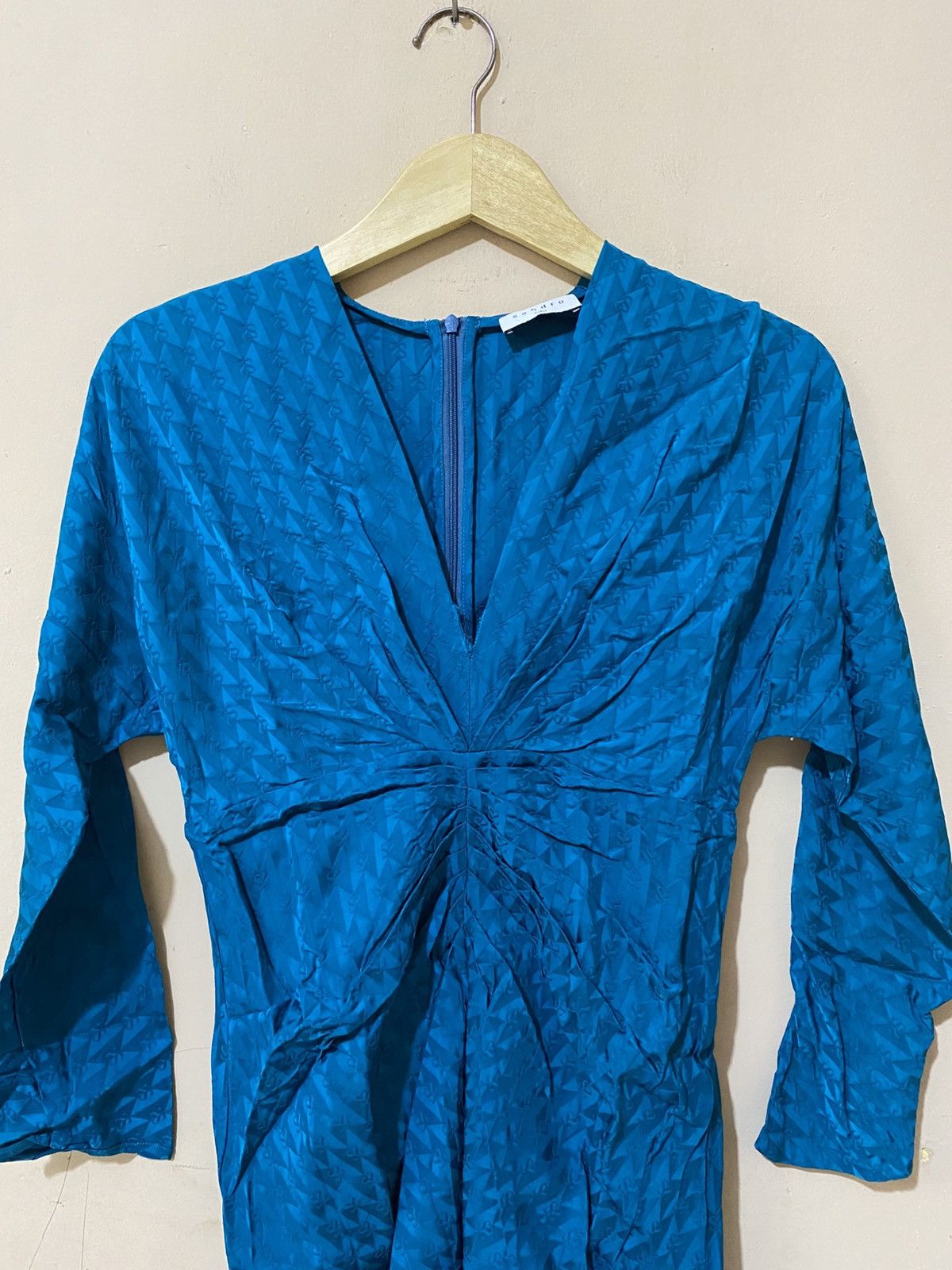 Sandro Sandro Paris Monogram Silk Blouse Size XS / US 0-2 / IT 36-38 - 3 Thumbnail