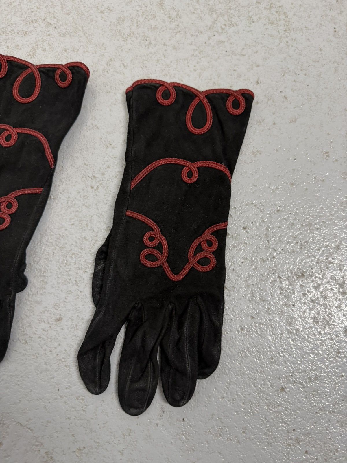 Bottega Veneta Vintage 90s Bottega Veneta Goussar Leather/ Silk Gloves Size ONE SIZE - 3 Thumbnail