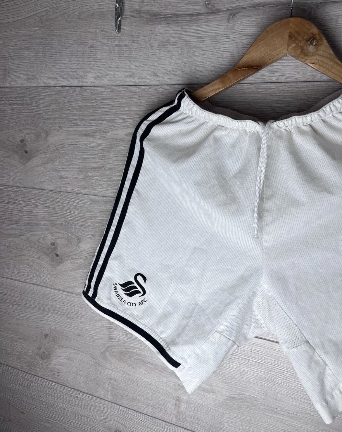 Adidas Soccer jersey Set Adidas Swansea City AFC men’s size S Size US S / EU 44-46 / 1 - 13 Thumbnail