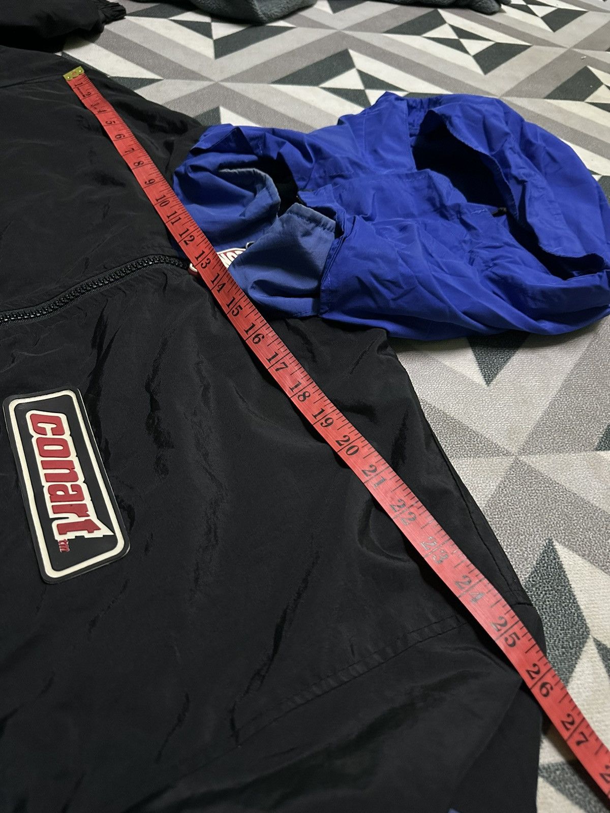 Vintage Vintage Conart outdoor jacket hooded Size US L / EU 52-54 / 3 - 11 Thumbnail