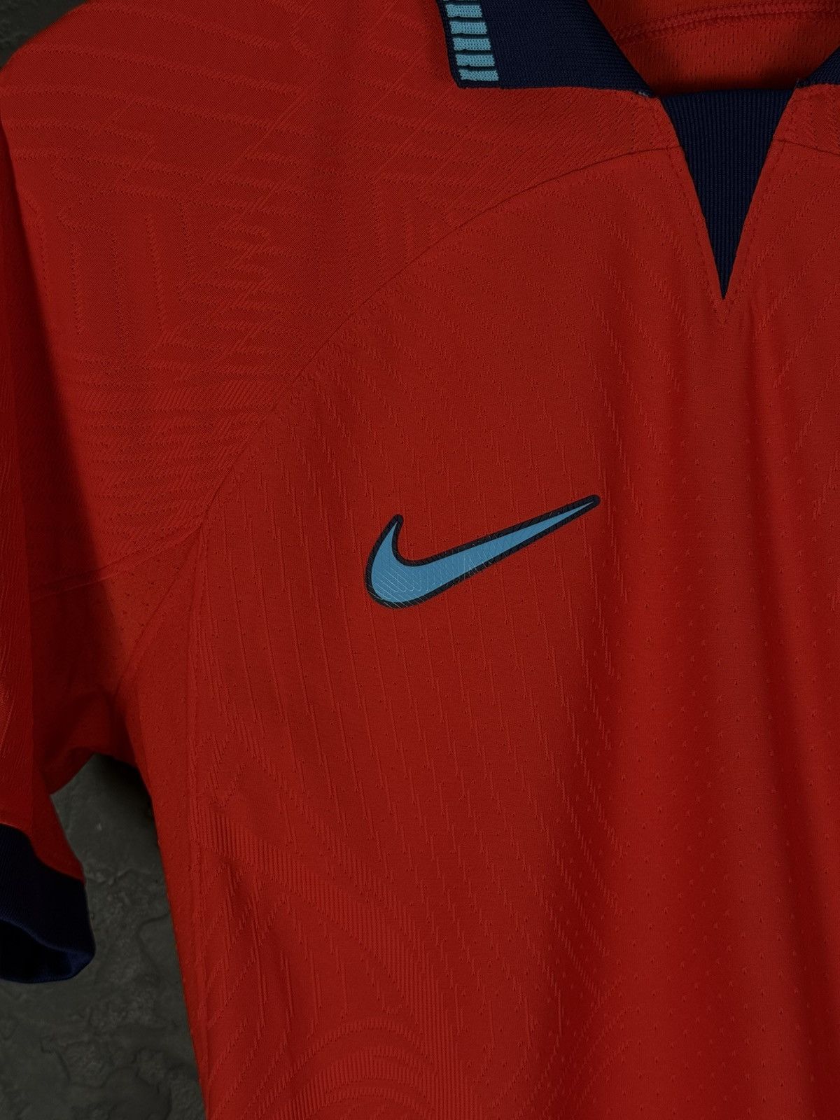 Nike England World Cup 2022 Away Shirt Nike ADV Player Size US S / EU 44-46 / 1 - 5 Thumbnail