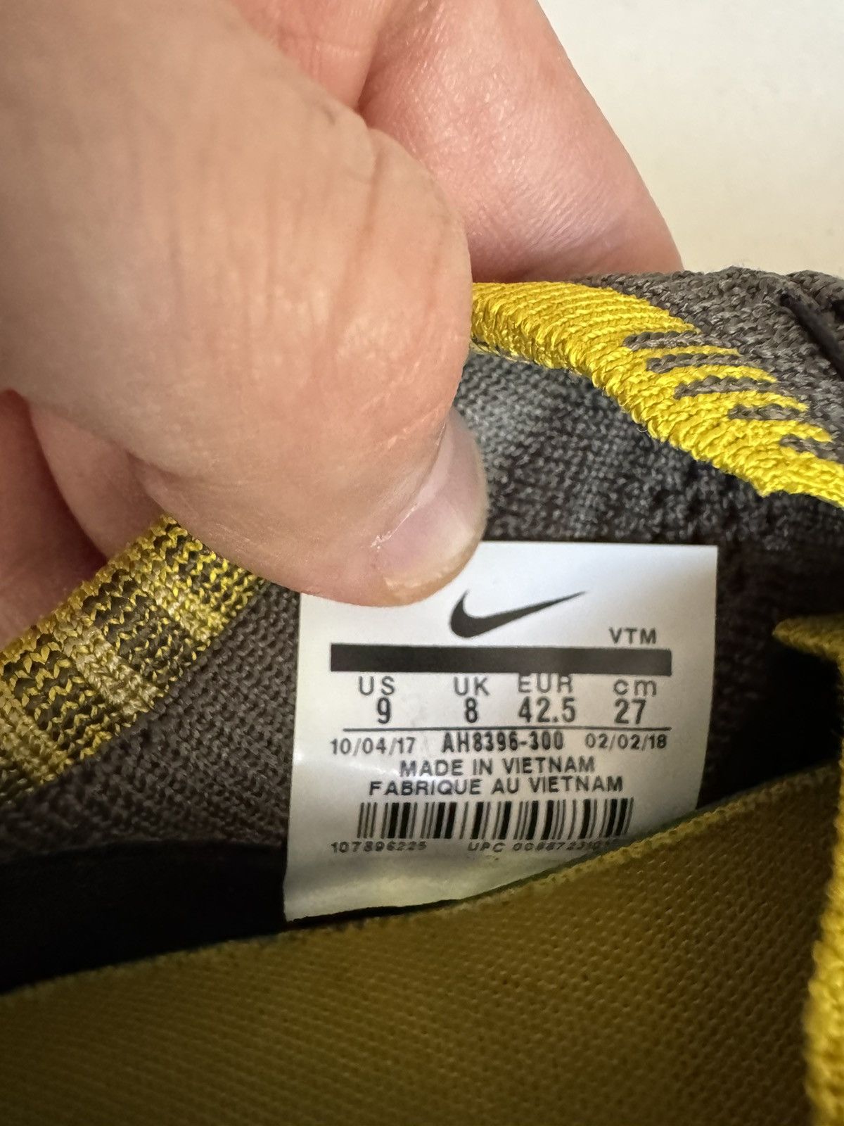 Nike Nike Flyknit Trainer Olive Kanye West YeKnit Og 2018 9US Size US 9 / EU 42 - 7 Thumbnail
