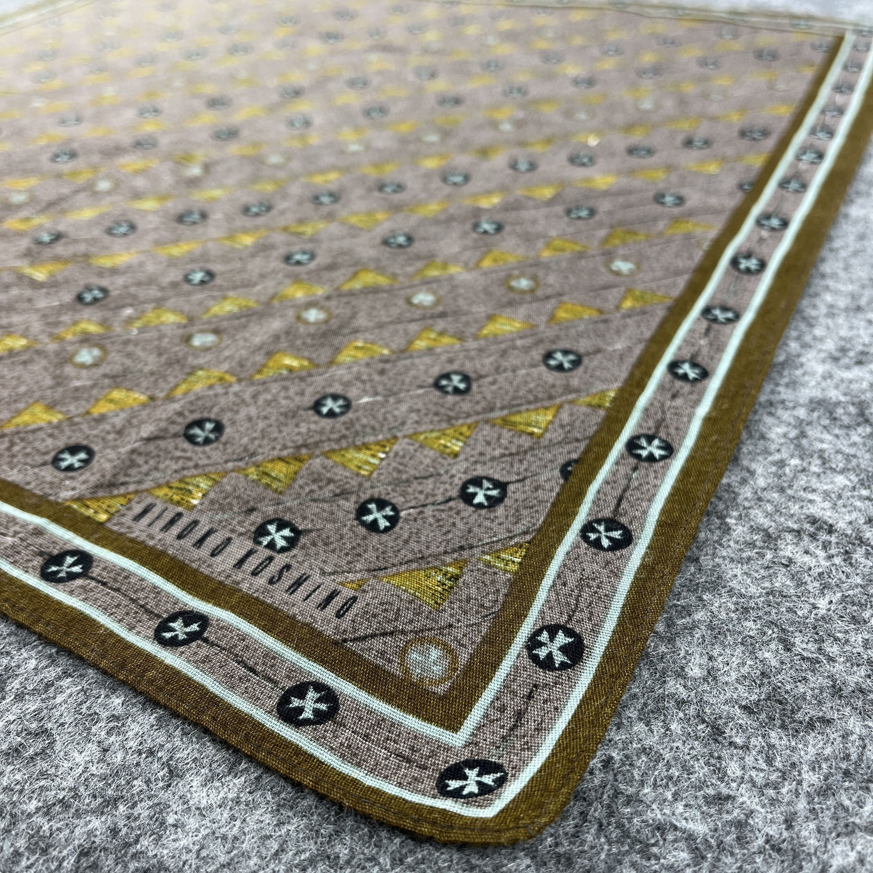 Hiroko Koshino Homme Hiroko Koshino Handkerchief / Bandana / Neckerchief B637 Size ONE SIZE - 5 Thumbnail