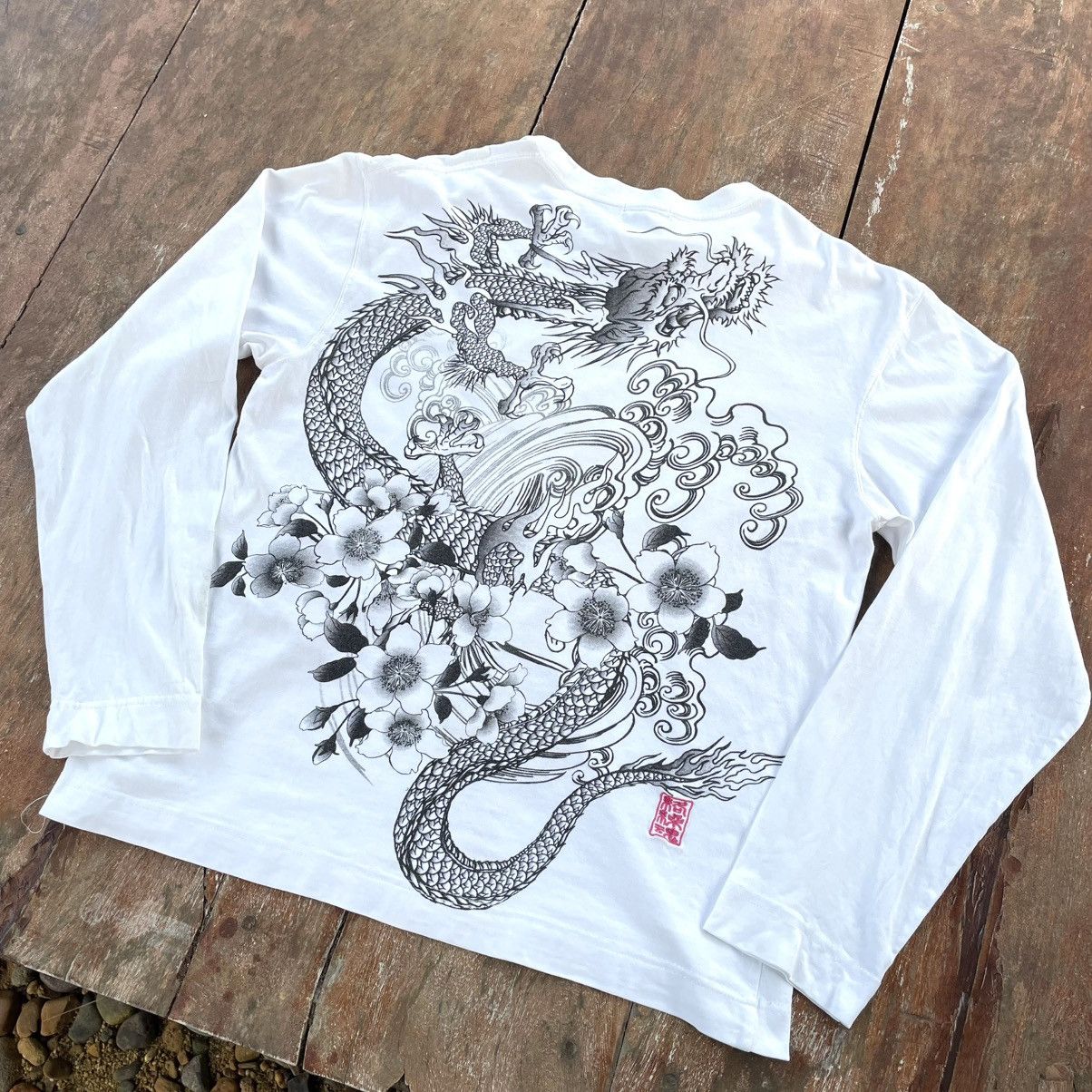 Vintage Vintage Karakuri Tamashii Dragon & Sakura Rare T Shirt Size US XL / EU 56 / 4 - 1 Thumbnail