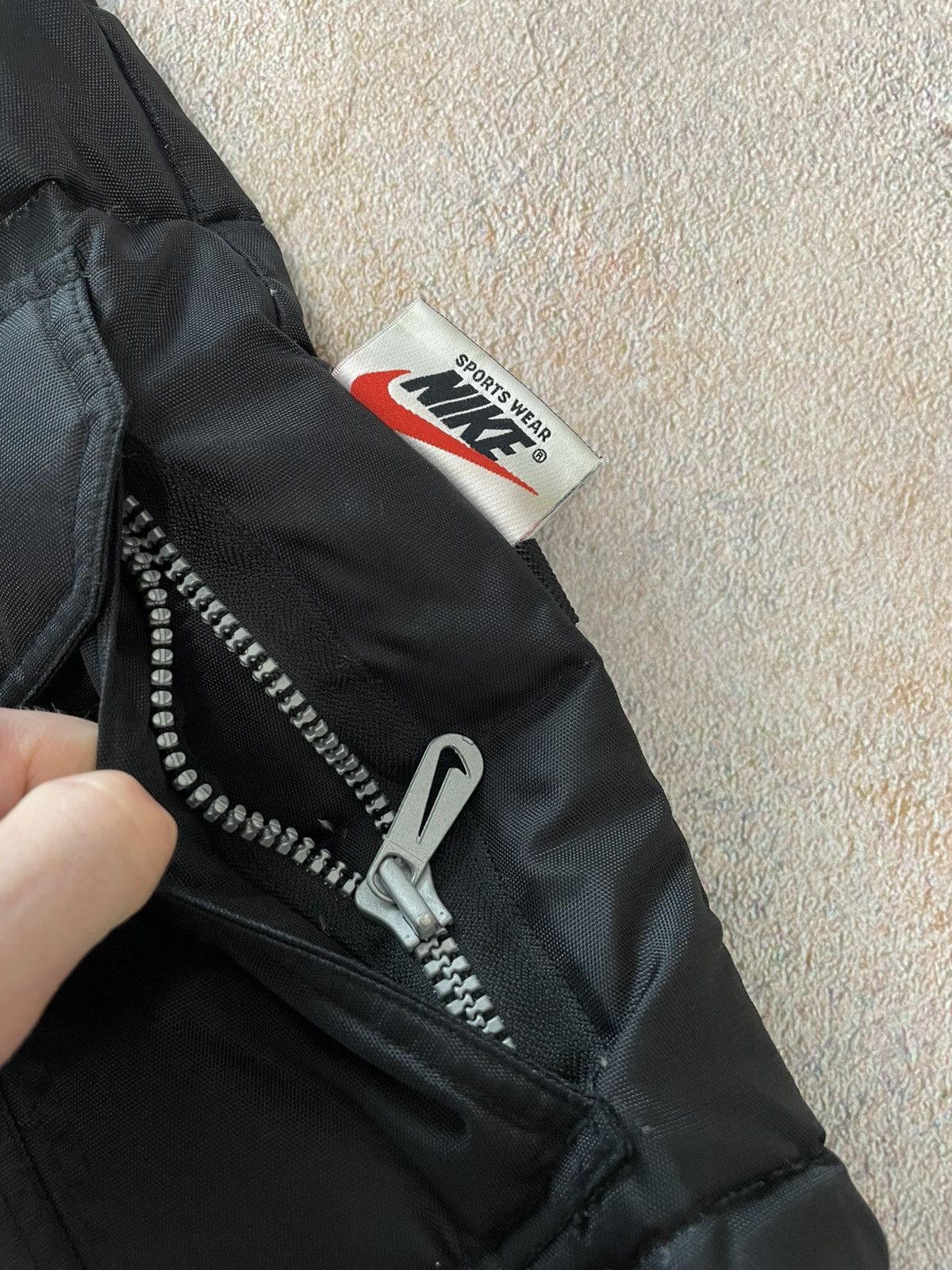 Nike ACG Vintage Nike ACG Reversible Puffer Vest Big Swoosh Size US M / EU 48-50 / 2 - 13 Thumbnail
