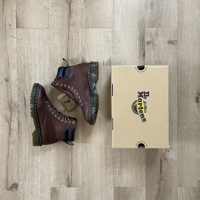 Dr. Martens Dr. Martens Unisex Santo Dark Brown Grizzly Leather