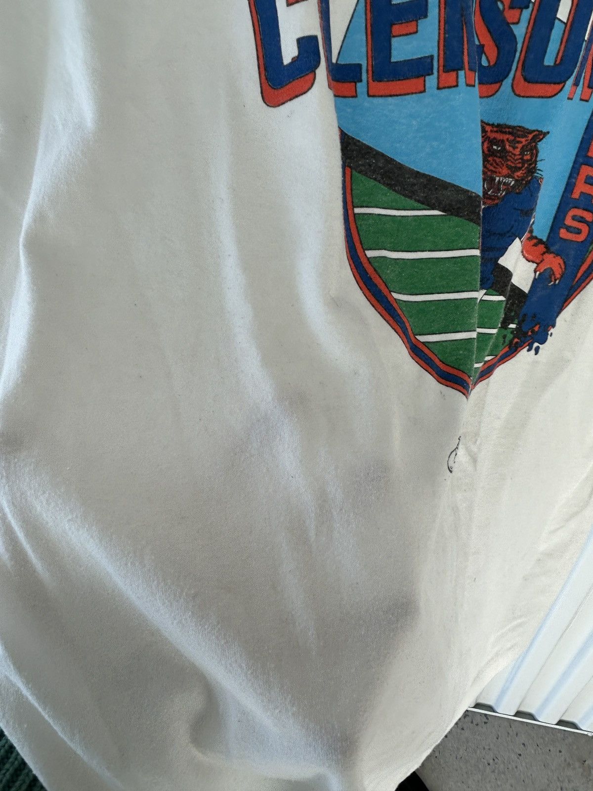 Vintage Vintage 90s Clemson Tigers Football Graphic Tee Size US XL / EU 56 / 4 - 6 Thumbnail