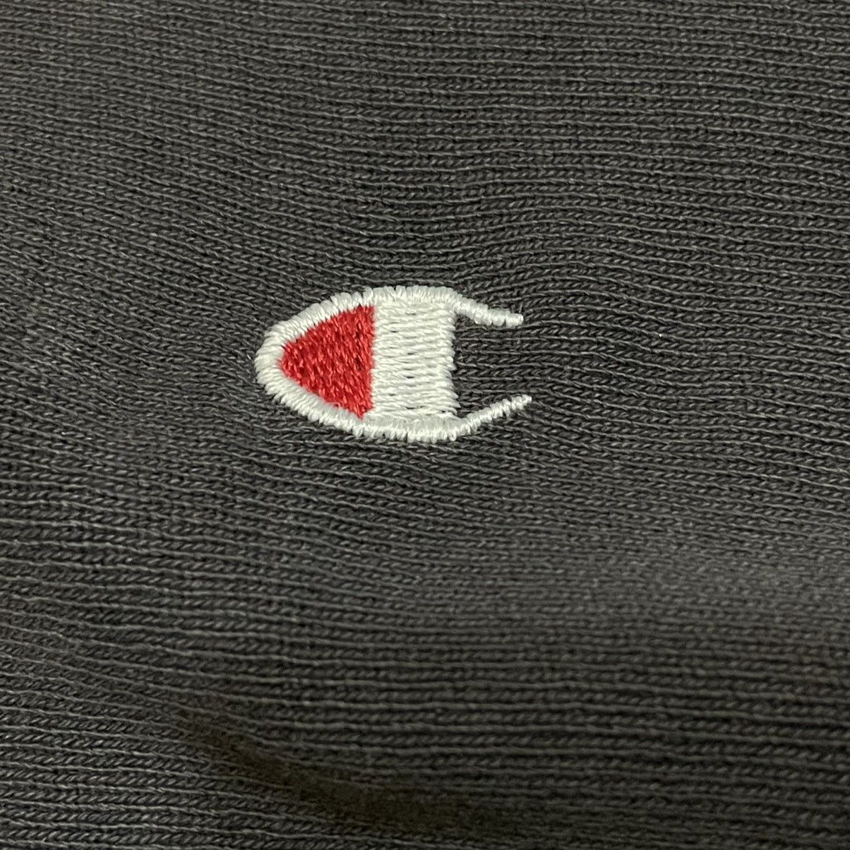 Champion Vintage Champion Reverse Weave Faded Black Distressed Size US L / EU 52-54 / 3 - 7 Thumbnail