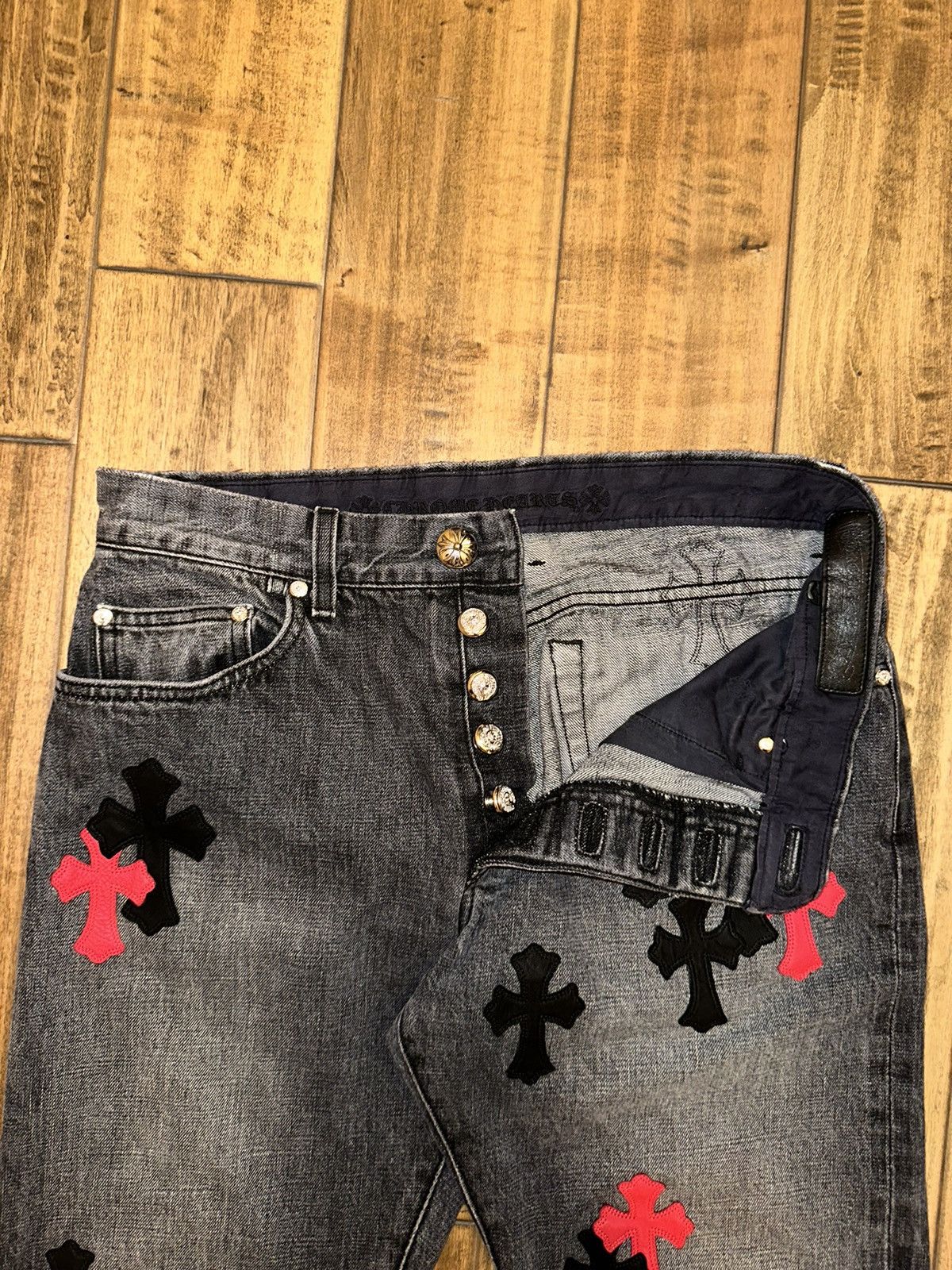 Chrome Hearts Chrome Hearts Grey Black & Red Cross Patch Jeans Size US 32 / EU 48 - 3 Thumbnail