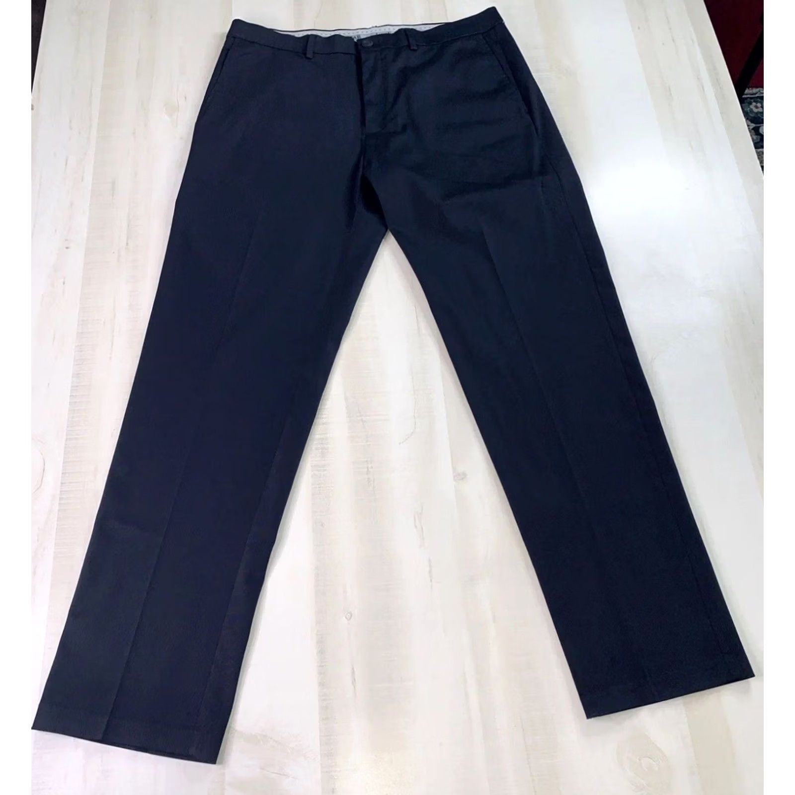 Haggar Haggar No Iron Premium Khaki Straight Fit Navy Pants Mens 36x32 EUC Size US 36 / EU 52 - 3 Thumbnail