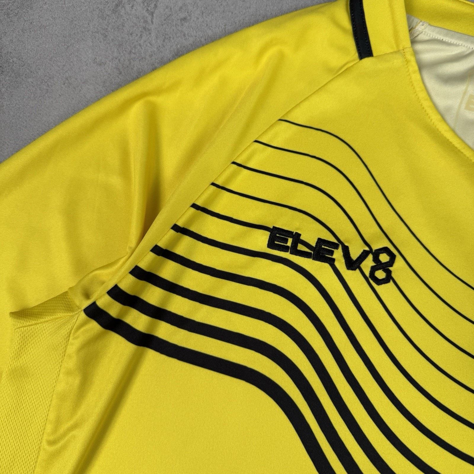 Vintage GOALKEEPER SHEFFIELD WEDNESDAY 2019/2020 JERSEY SIZE XL Size US XL / EU 56 / 4 - 9 Thumbnail