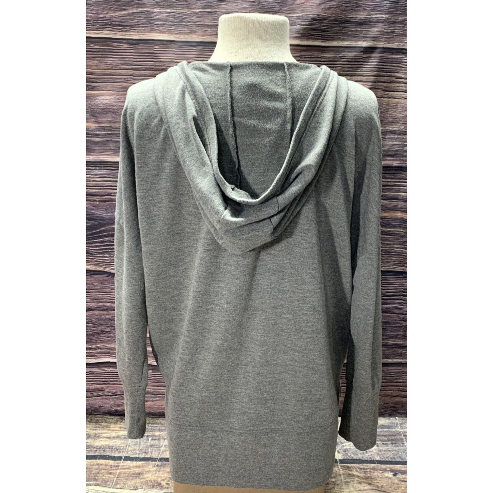 Vintage MTA Sport Hooded Pullover Woman’s Size Medium Gray Dolman Sleeves 4" Side Slits Hoodie Shirt Womens Size M / US 6-8 / IT 42-44 - 3 Thumbnail