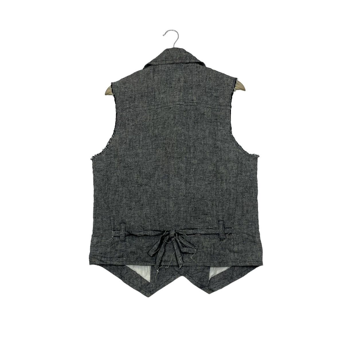 Japanese Brand 🗣️Japanese Brand Howl Distressed Punk Vest Jacket Sleeveless Size US M / EU 48-50 / 2 - 4 Thumbnail
