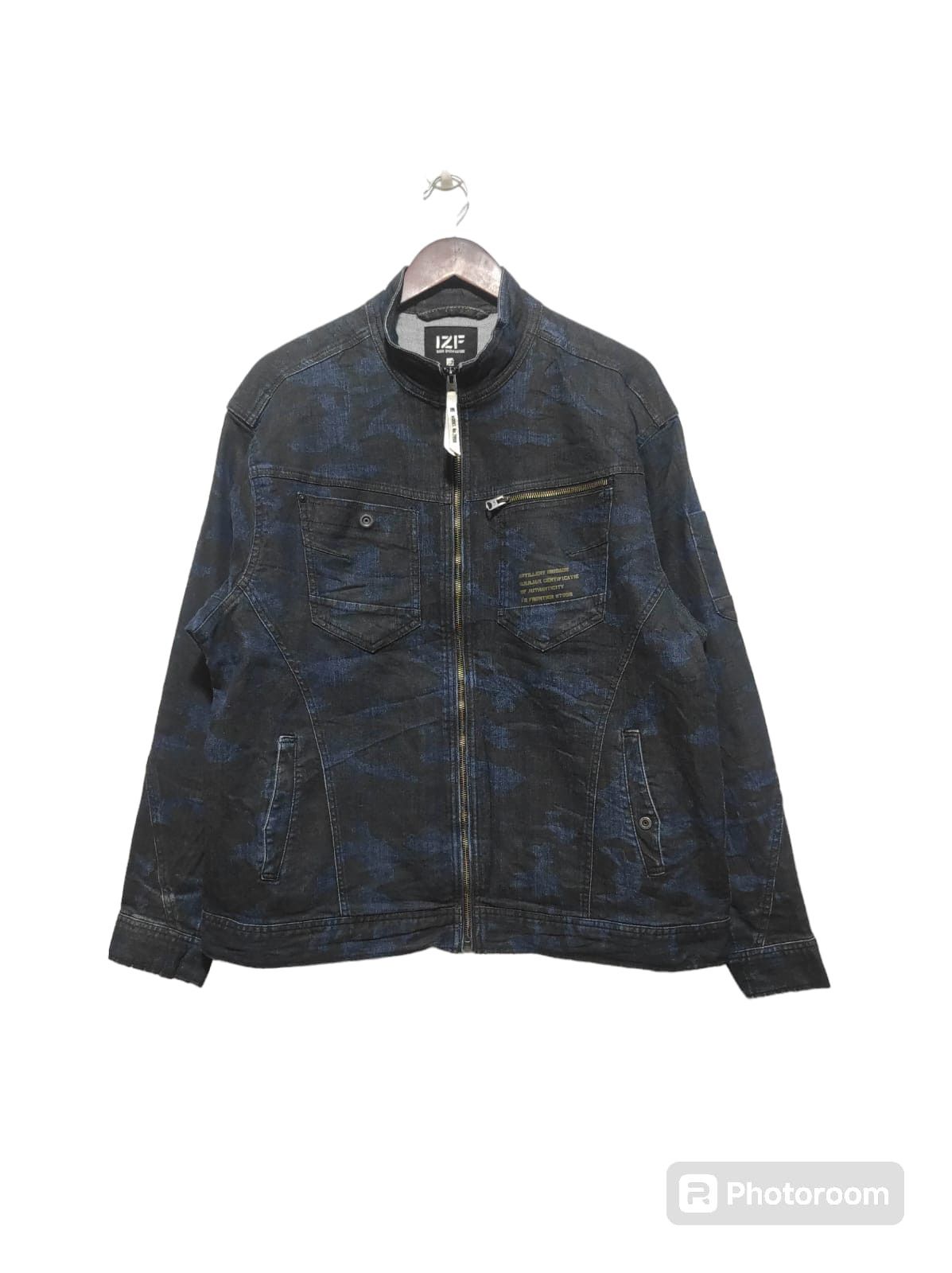 Japanese Brand Vintage Denim Camo Jacket Multi Pocket by I'Z Frontier Size US L / EU 52-54 / 3 - 1 Thumbnail