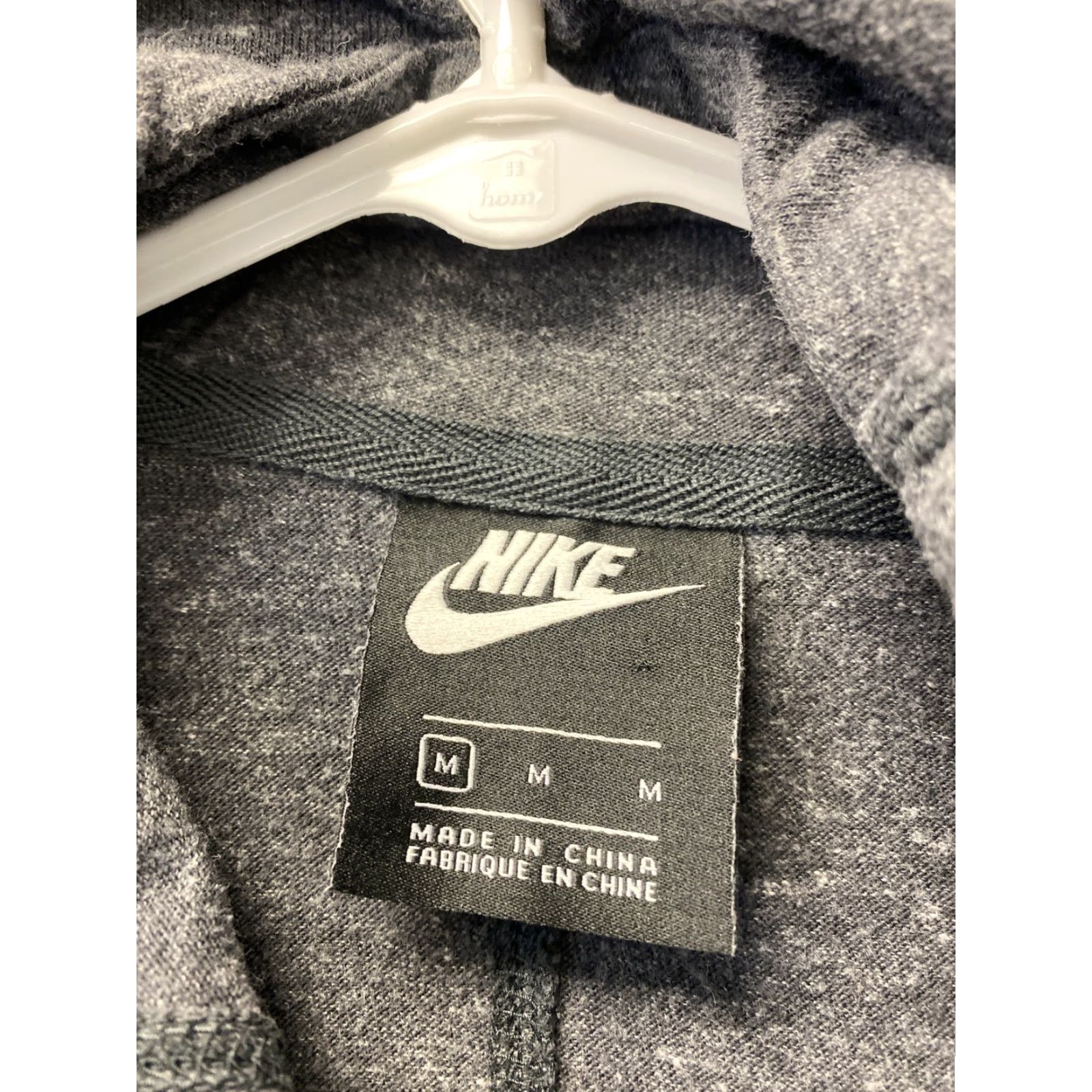 Nike Nike Hoodie Women Medium Gray Fleece Sweater Outdoor Hiking Gym Activewear Size M / US 6-8 / IT 42-44 - 3 Thumbnail