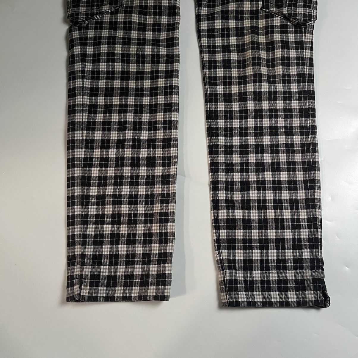 Burberry 🔥90s Burberry London Plaid Cargo Pants Size US 30 / EU 46 - 5 Thumbnail