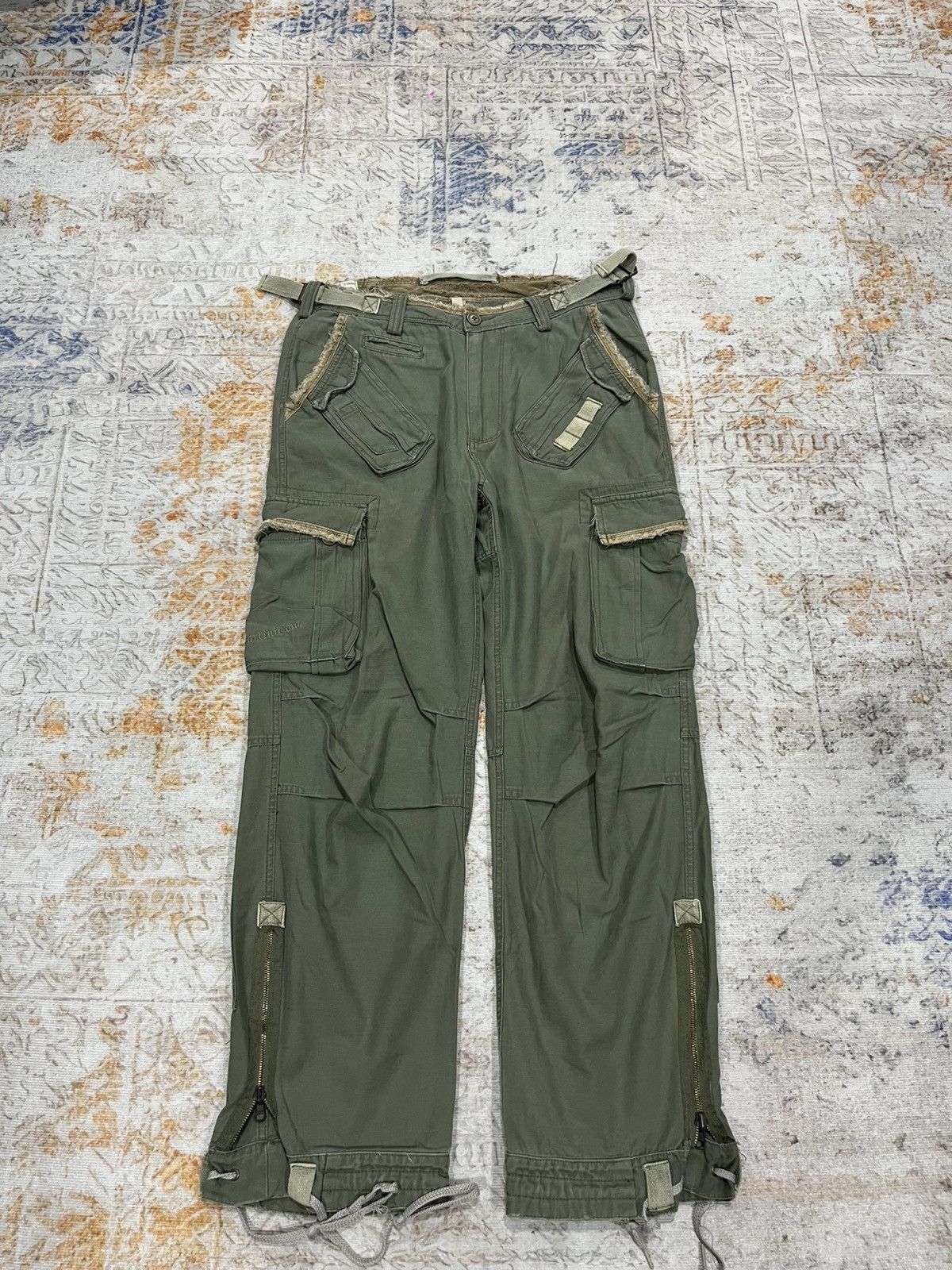 Japanese Brand MartinCora Design Department Of J.Martin Cargo Multi Pocket Size US 34 / EU 50 - 1 Thumbnail