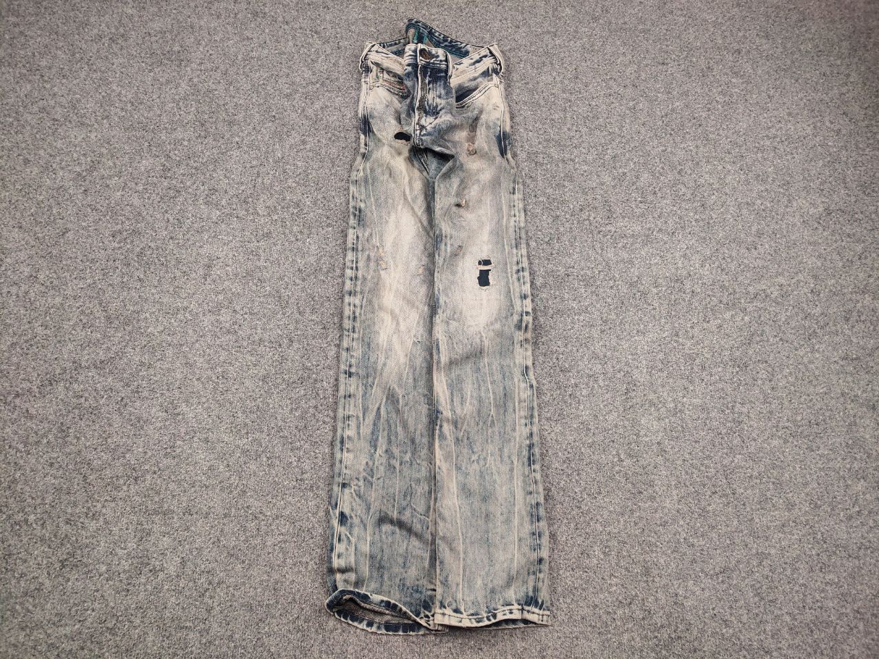 Diesel Diesel Thanaz Vintage Washed Distressed Denim Jeans l.g.b. Size US 30 / EU 46 - 2 Thumbnail