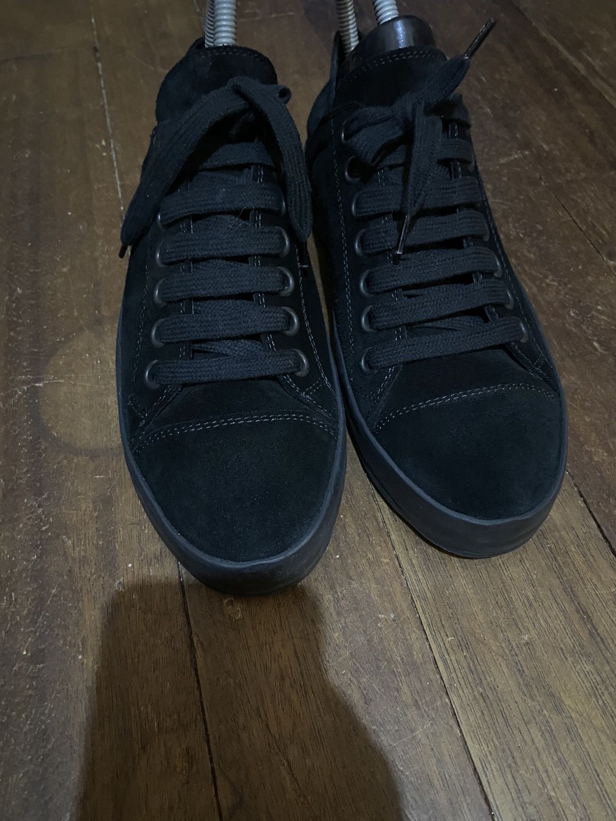 Ann Demeulemeester Ann Demeulemeester suede low-top trainer Size US 8 / IT 38 - 3 Thumbnail