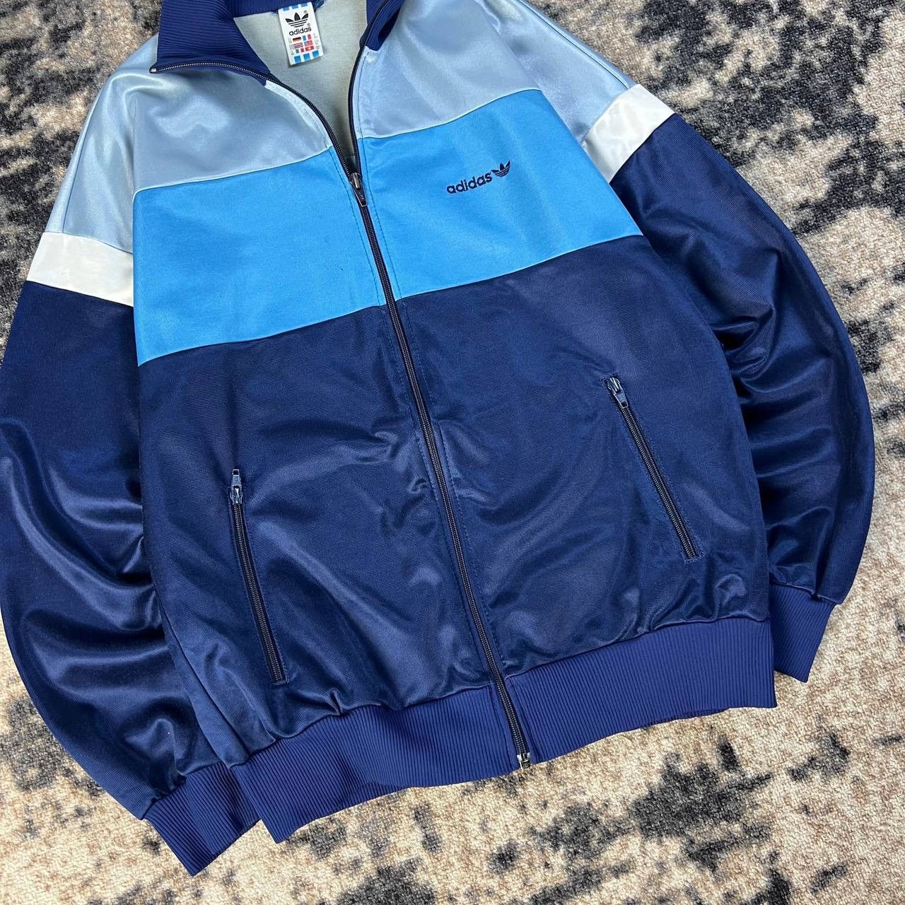 Adidas Adidas Vintage 90s Mini Logo Retro Track Jacket Size US M / EU 48-50 / 2 - 3 Thumbnail