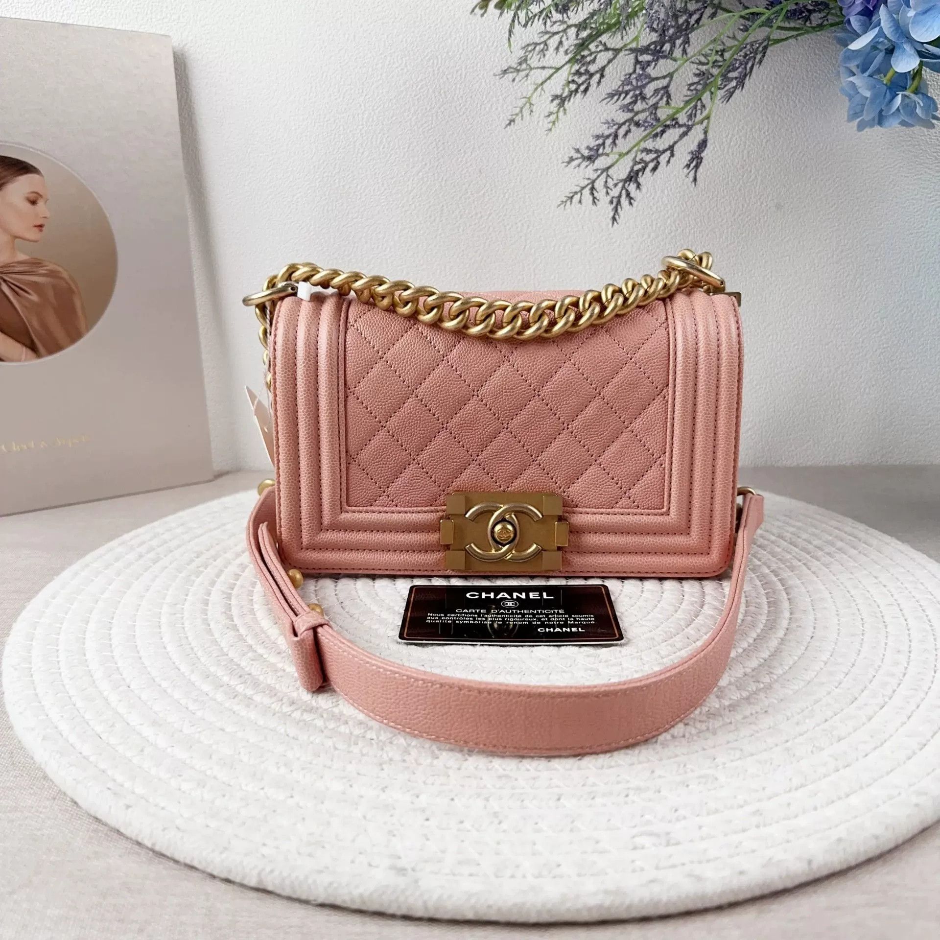 Chanel Pre-loved Bag Very good condition Size ONE SIZE - 1 Thumbnail