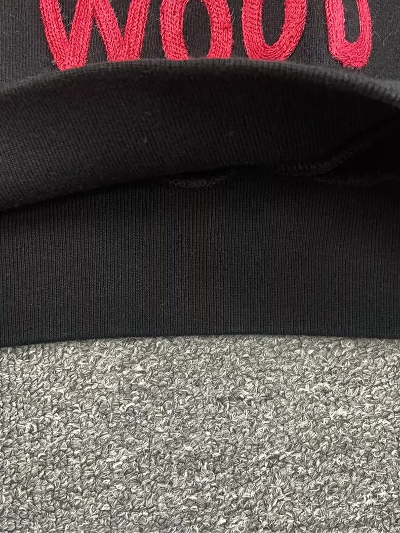 Gucci Gucci Heavy industry sequin pattern embroidery round-neck l Size US S / EU 44-46 / 1 - 6 Thumbnail