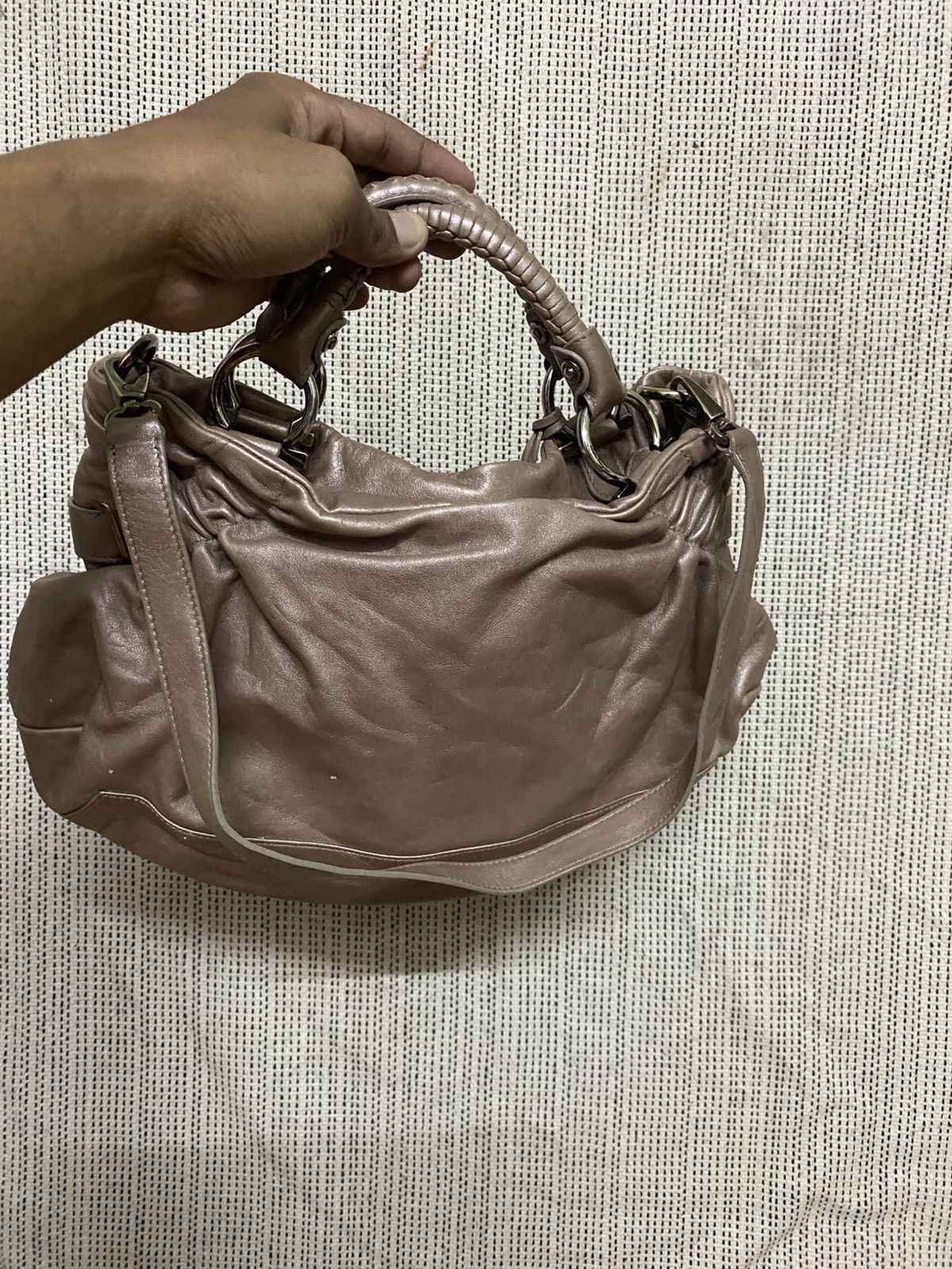 Salvatore Ferragamo Luxury Salvatore Ferragamo Leather Handbag – Iconic Designer Size ONE SIZE - 4 Thumbnail