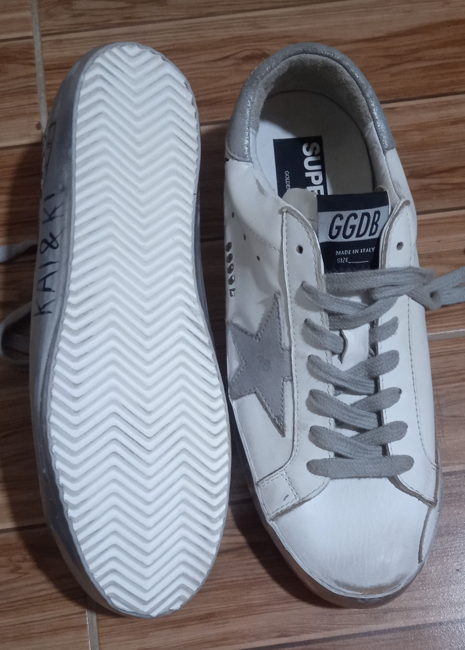 Golden Goose GOLDEN GOOSE SUPER STAR Size US 8 / EU 41 - 10 Thumbnail