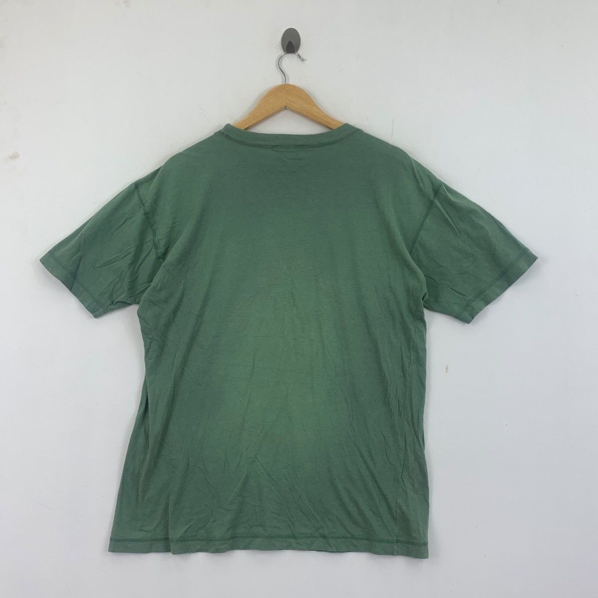 Vintage Vintage GOLDEN EAGLE PALAEARCTIC Realm Tee Shirt Top Artwork Size L / US 10 / IT 46 - 4 Thumbnail