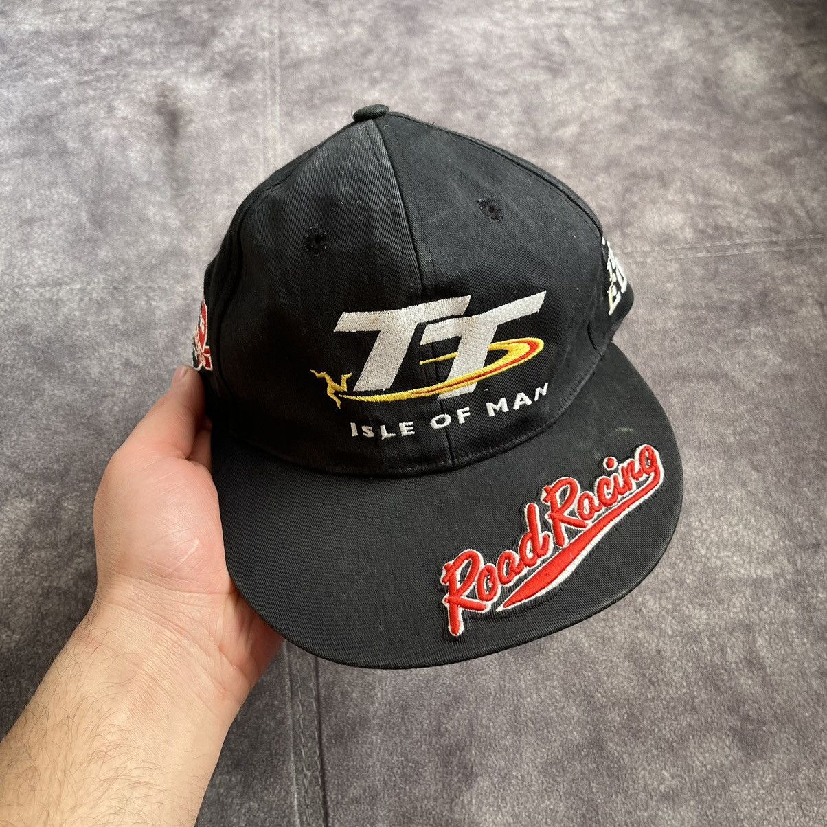 Vintage vintage Isle of Man TT cap with autograph Size ONE SIZE - 1 Thumbnail