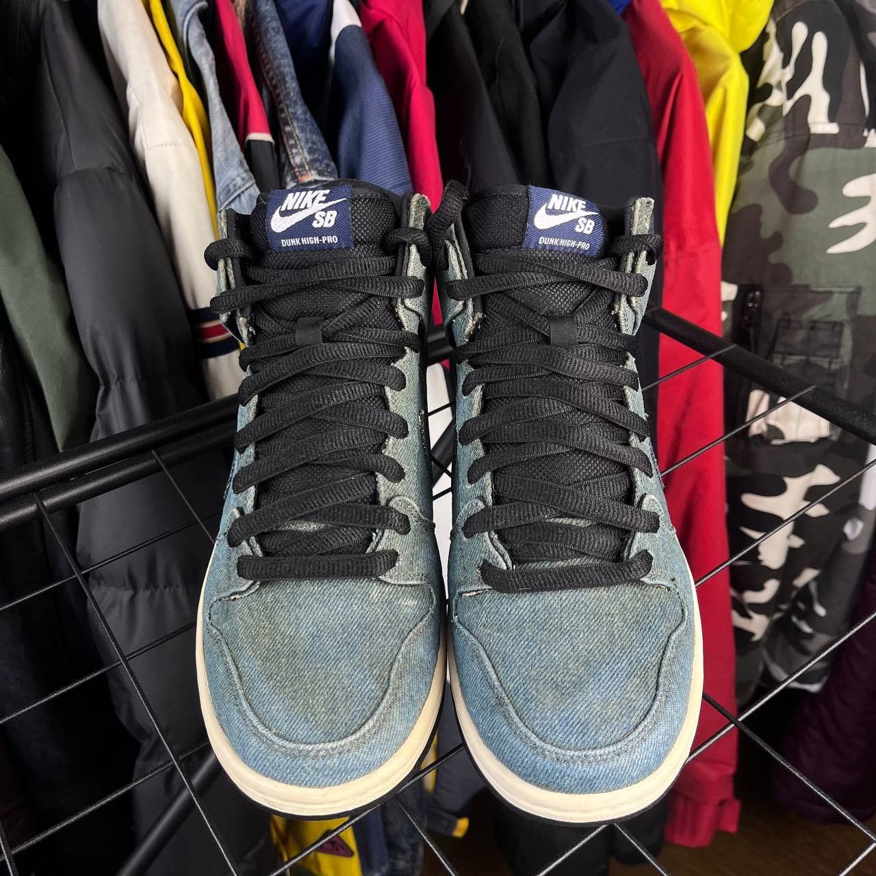 Nike Nike SB Dunk High-Pro Premium Denim Sneakers Size US 7 / EU 40 - 5 Thumbnail
