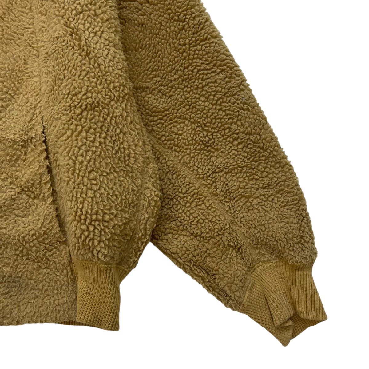 Japanese Brand Japanese Brand Uniqlo X Lemaire Sherpa Jacket Size US M / EU 48-50 / 2 - 5 Thumbnail