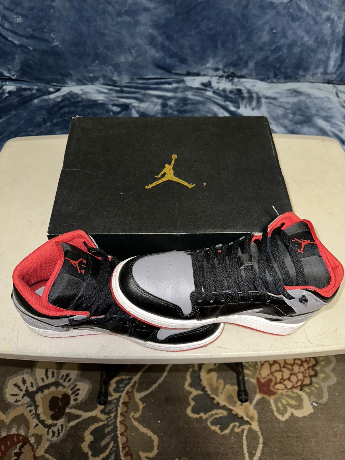 Jordan Brand Nike Air Jordan 1 Mid “Bred Shadow” Size US 10 / EU 43 - 3 Thumbnail