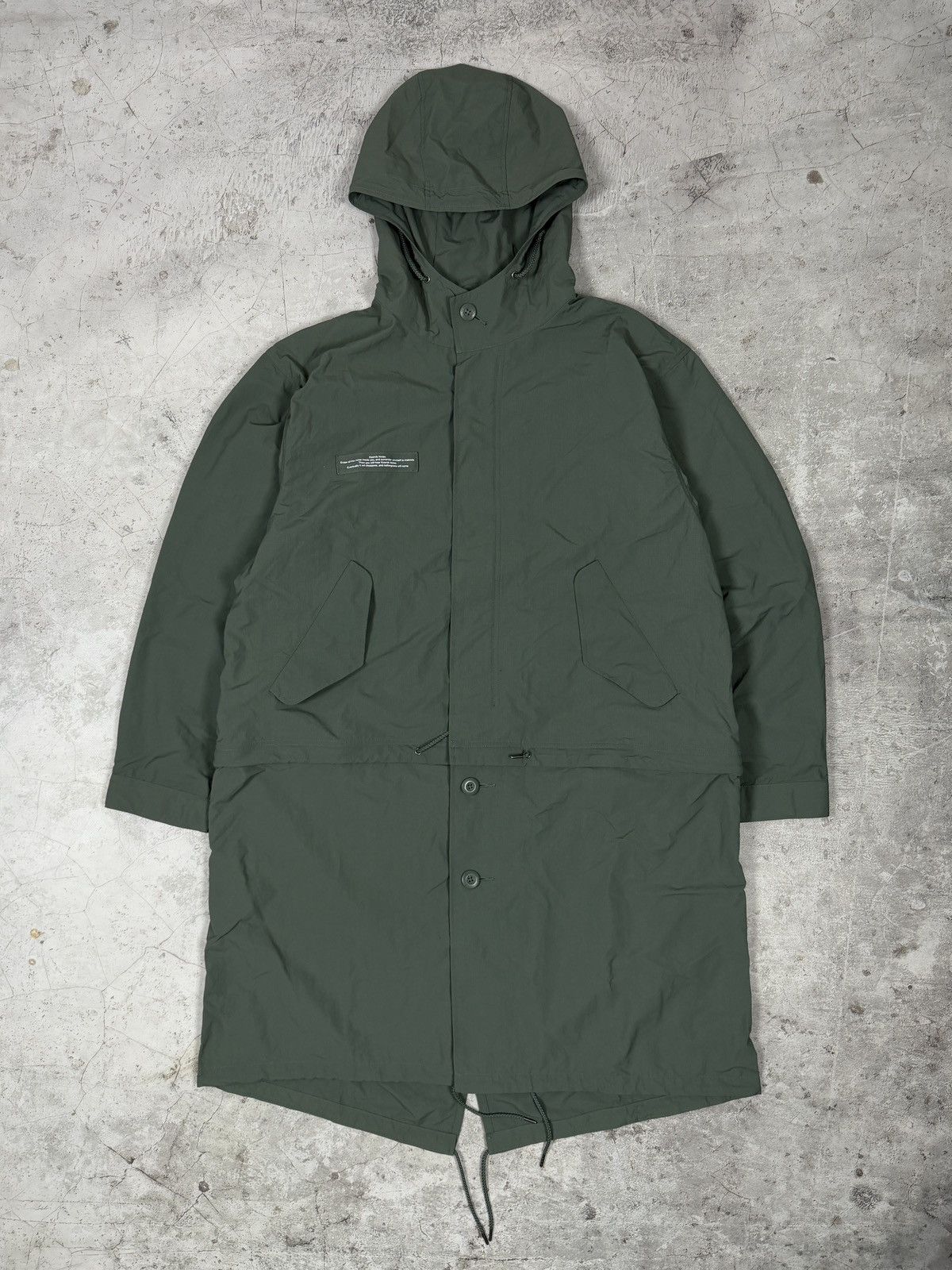 GU × Undercover GU × UNDERCOVER transformer jacket/cloak. Size US L / EU 52-54 / 3 - 1 Thumbnail