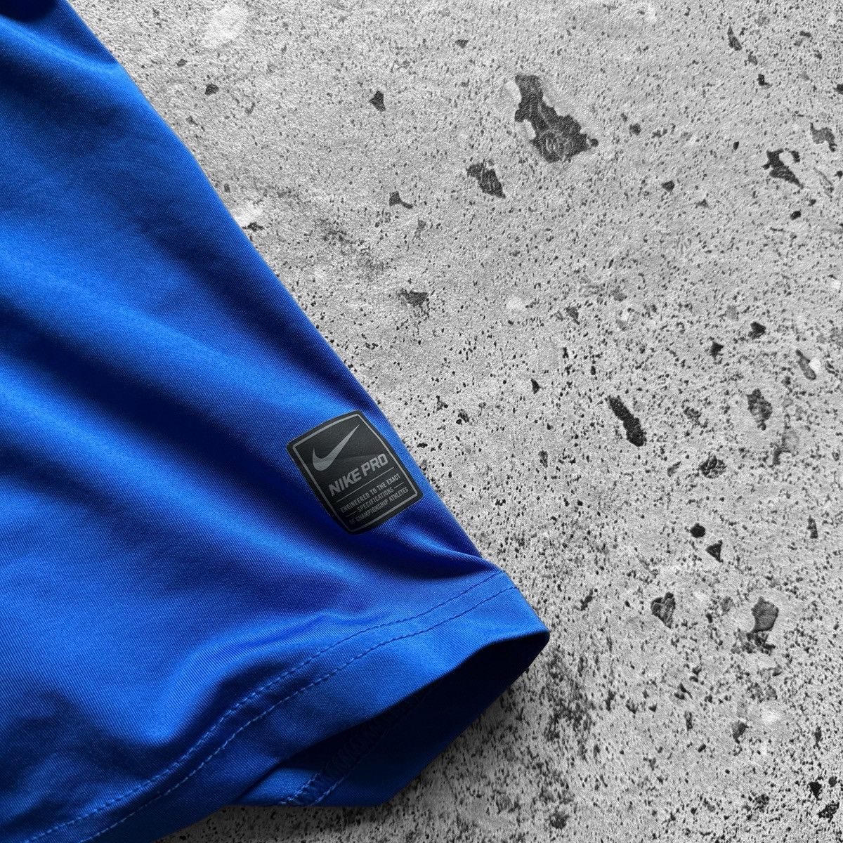 Nike Nike Pro Cool Compression Mens Long Sleeve Top Blue Dri-Fit Size US L / EU 52-54 / 3 - 6 Thumbnail