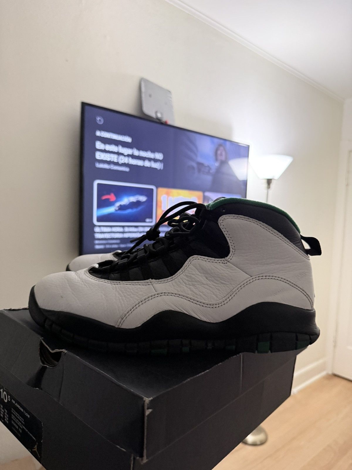 Jordan Brand Jordan 10s Seattle Size US 10 / EU 43 - 3 Thumbnail