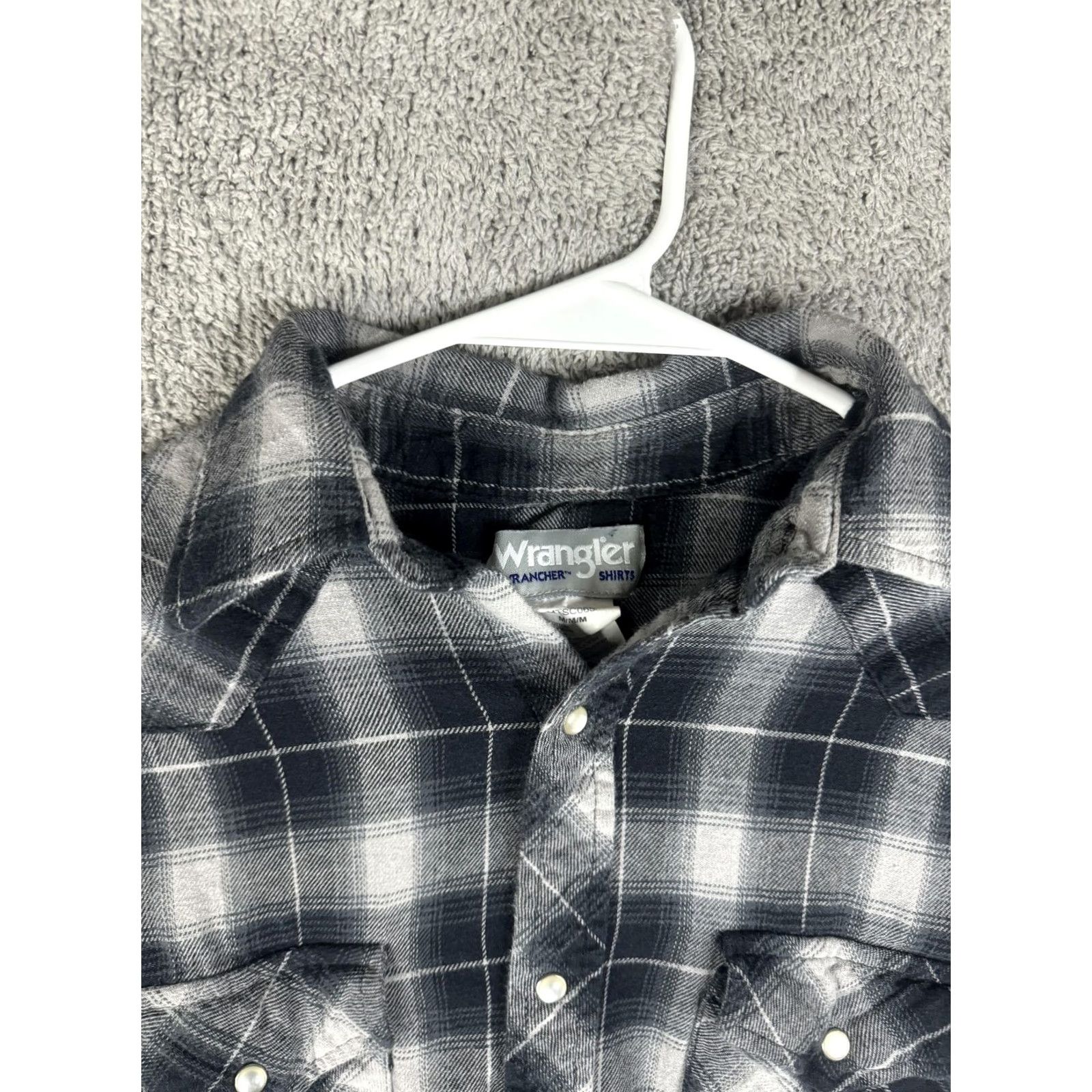 Wrangler Wrangler Shirt Mens Medium Gray Black Plaid Wrancher Western Snap Flannel Size US M / EU 48-50 / 2 - 5 Thumbnail
