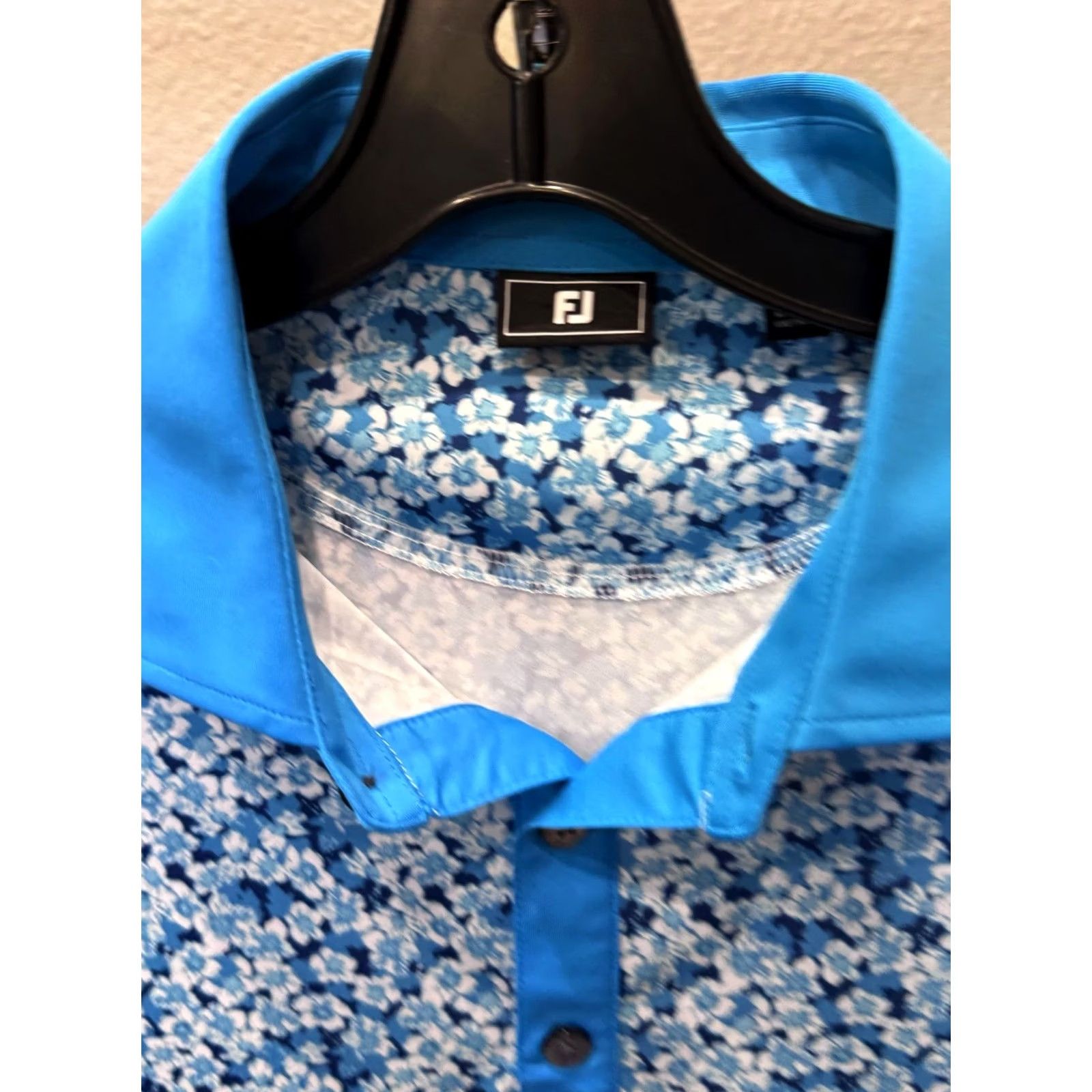 Footjoy Footjoy Polo Shirt Men Medium M Bright Blue Floral 1946 Golf POLO SHIRT Multicolor, 1946 Theme, Casual Colorful Footjoy Mens Polo Shirt Size US M / EU 48-50 / 2 - 5 Thumbnail